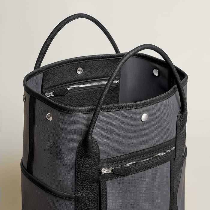 Garden Party Pockets Vertical Bag