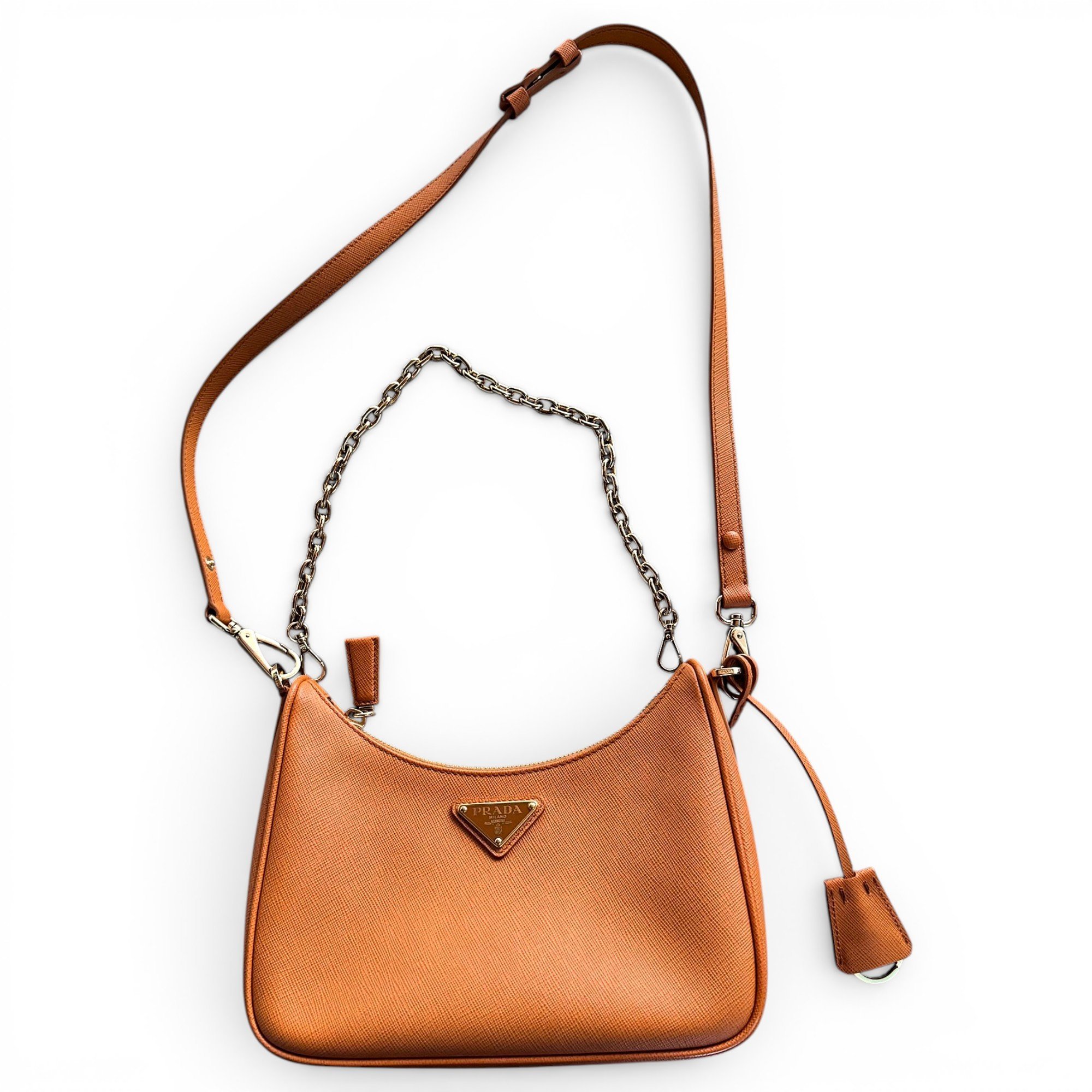 Re-Edition 2005 Zip leather handbag