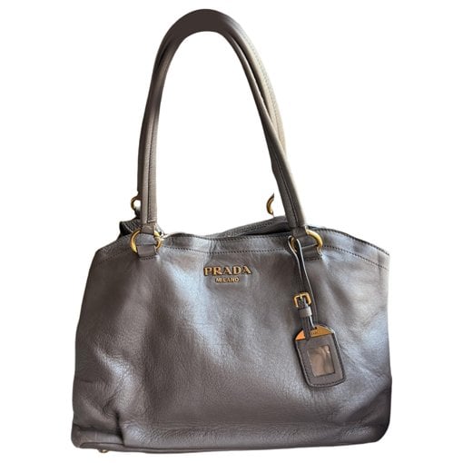 Leather tote