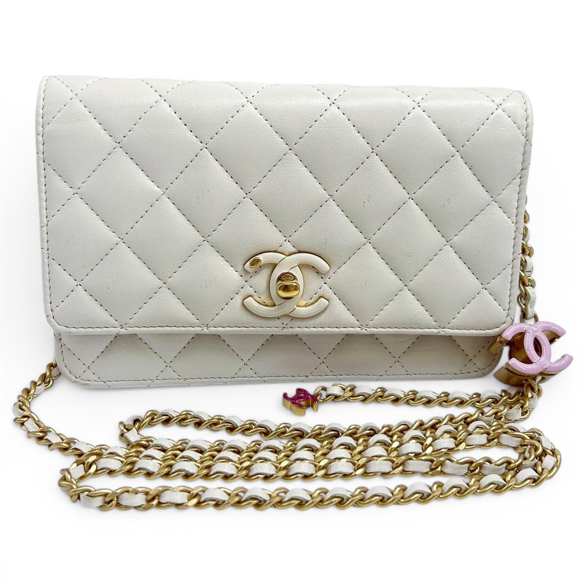 Wallet On Chain Timeless/Classique leather crossbody bag