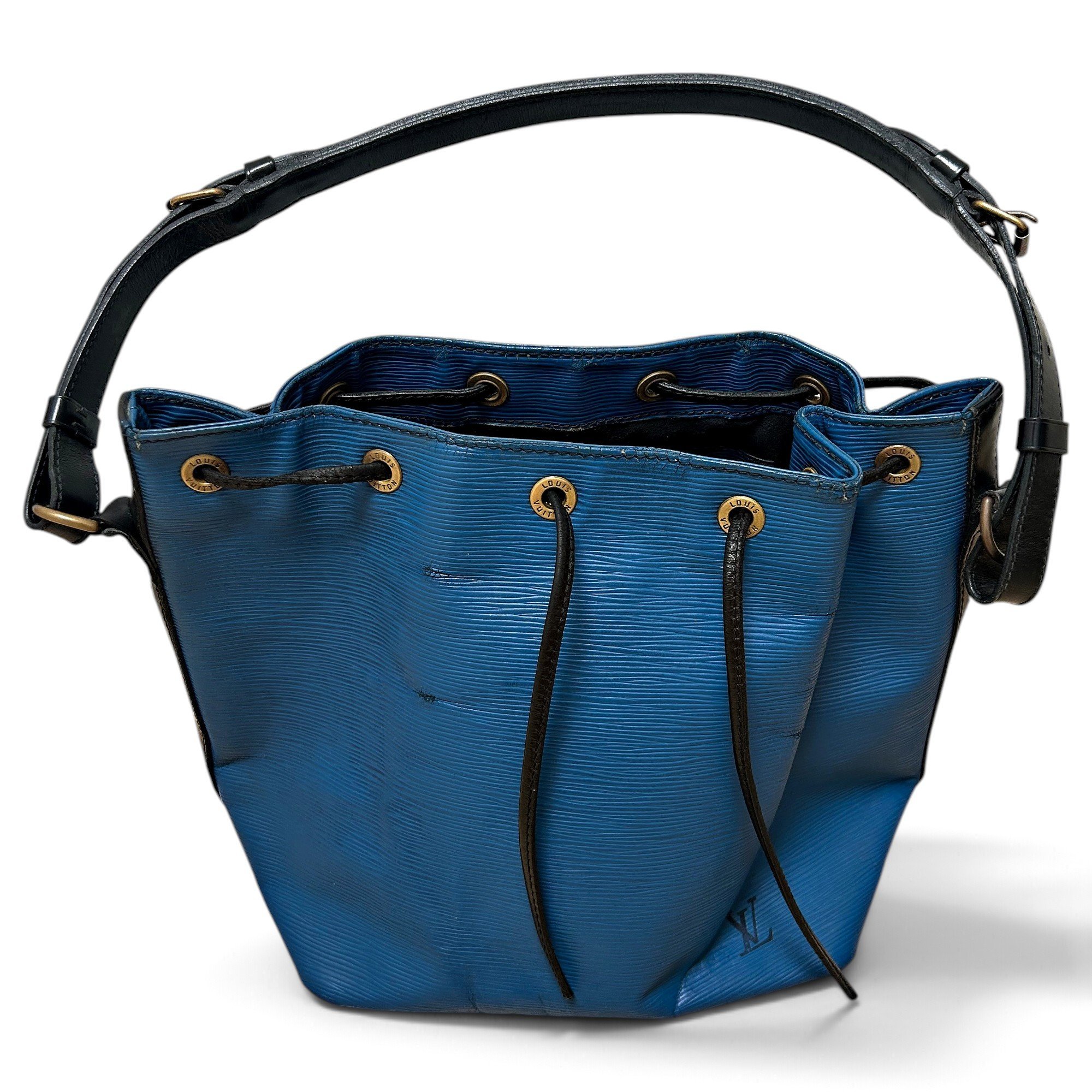 Noé leather handbag