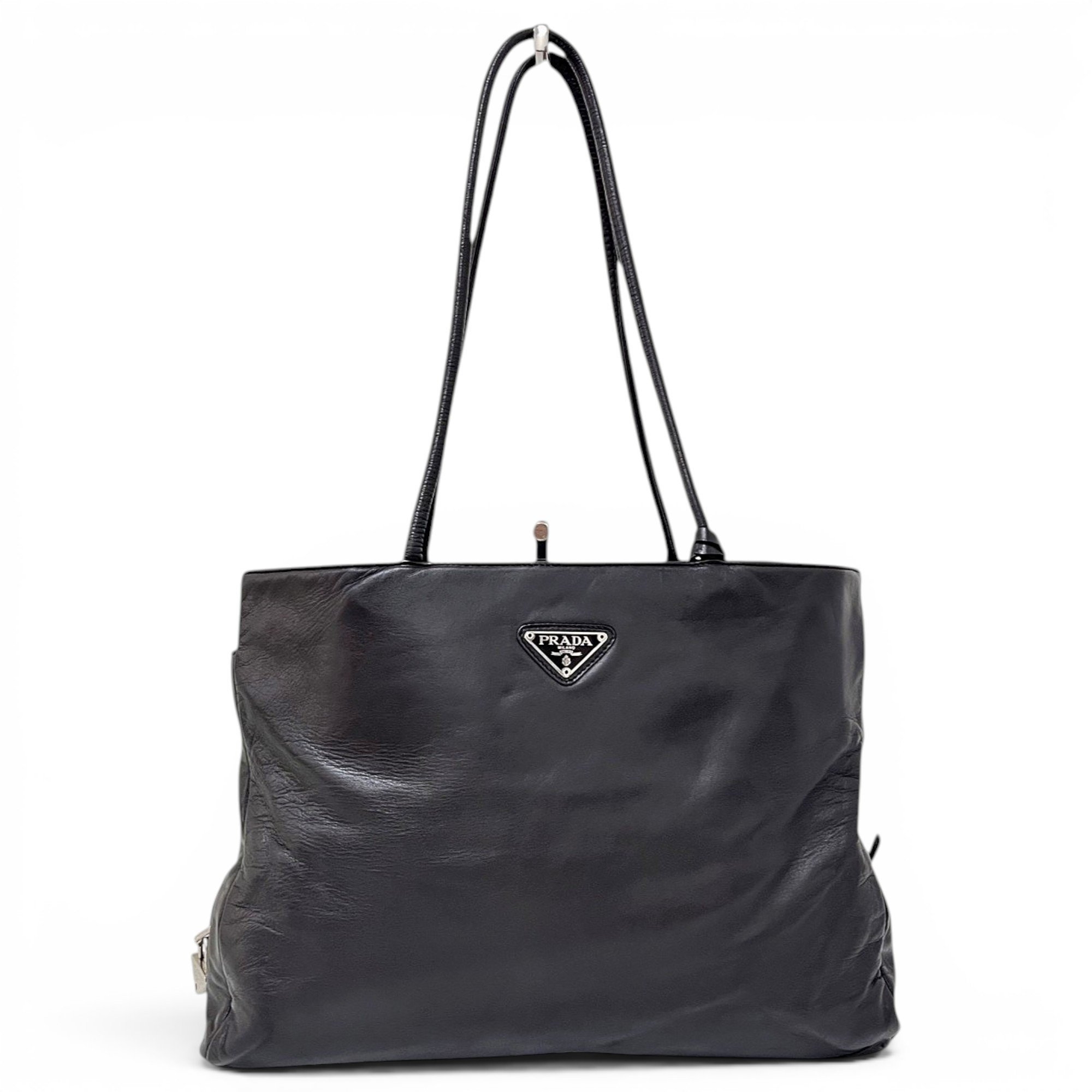 Leather handbag