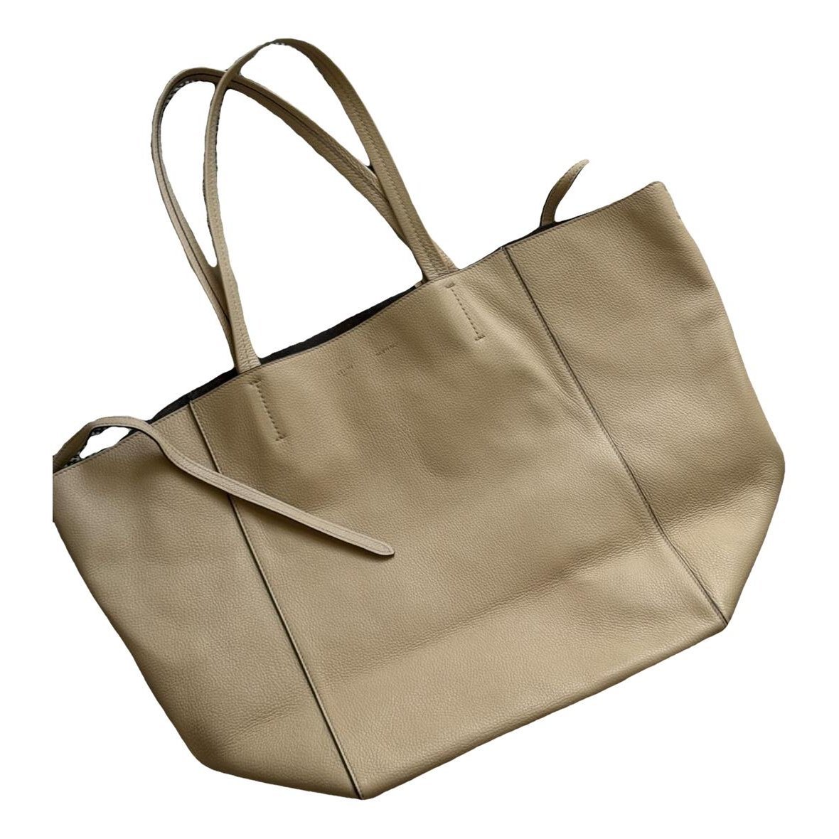 Leather tote