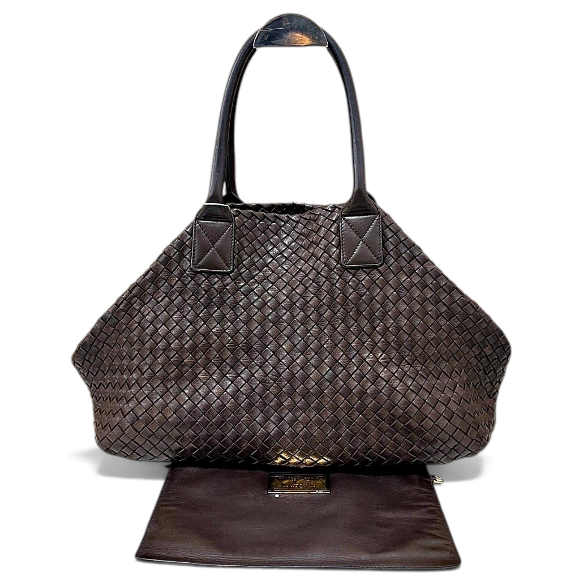 Leather tote