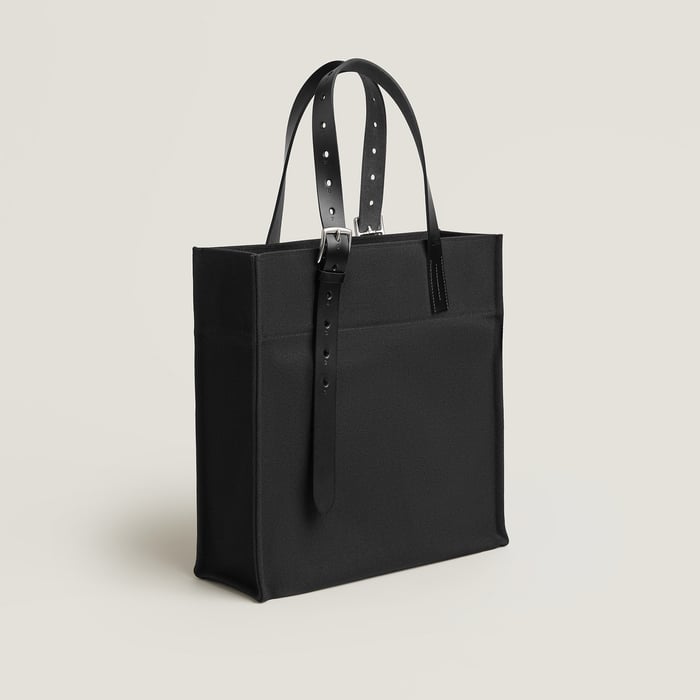 Noir Etriviere Shopping PM Bag