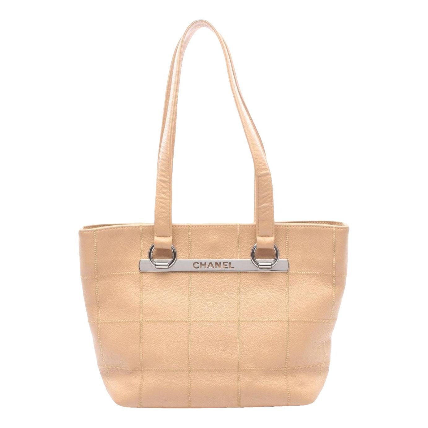 Leather tote