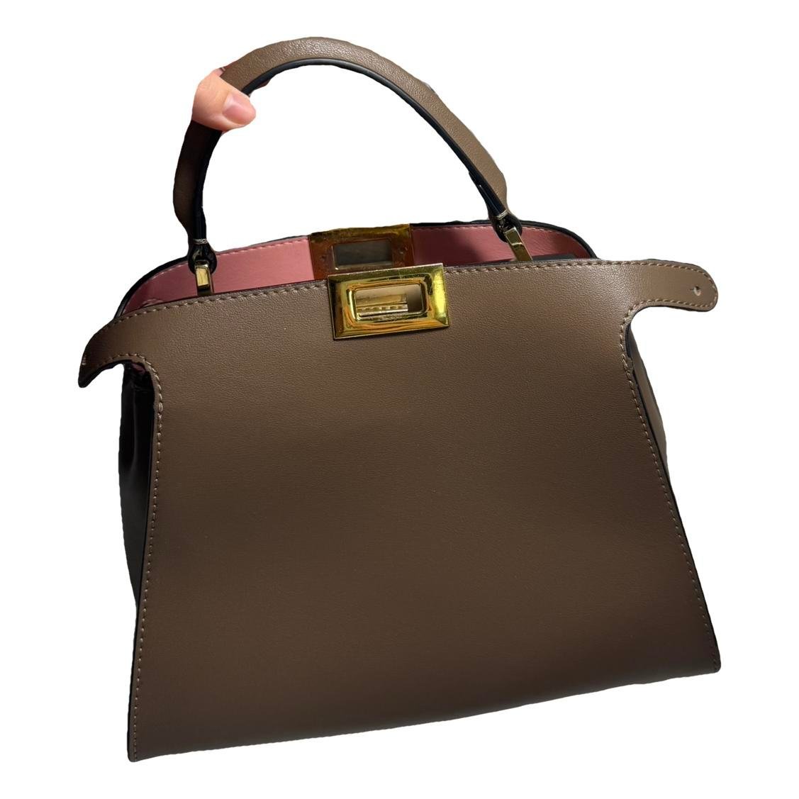 Peekaboo IseeU patent leather handbag