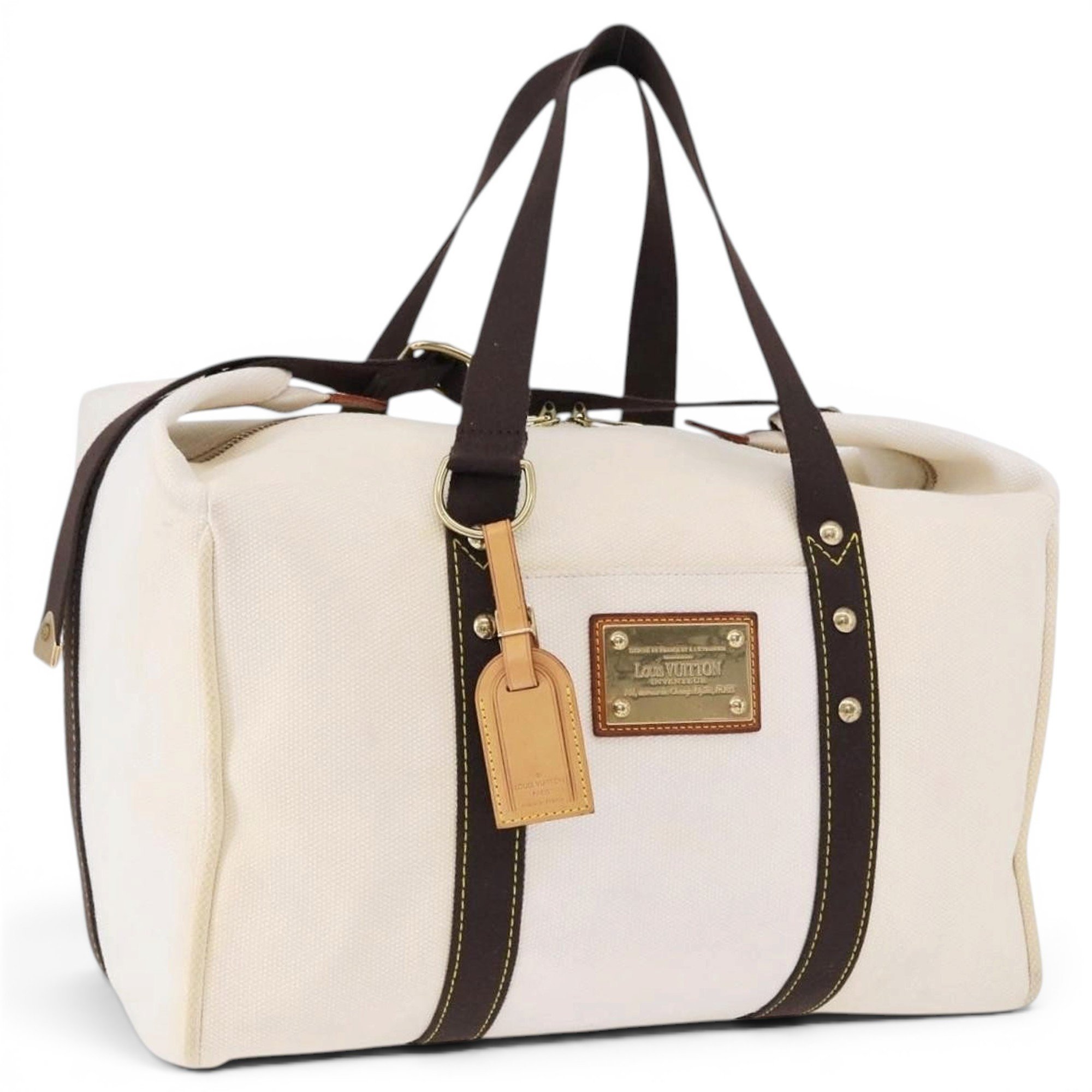 Antigua leather bowling bag