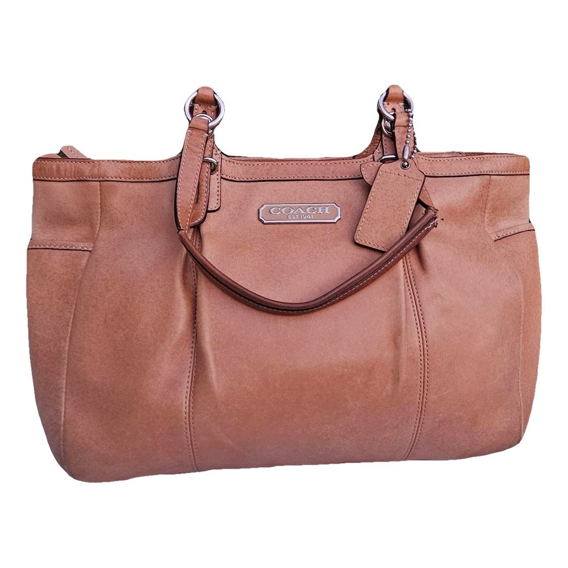 Leather tote