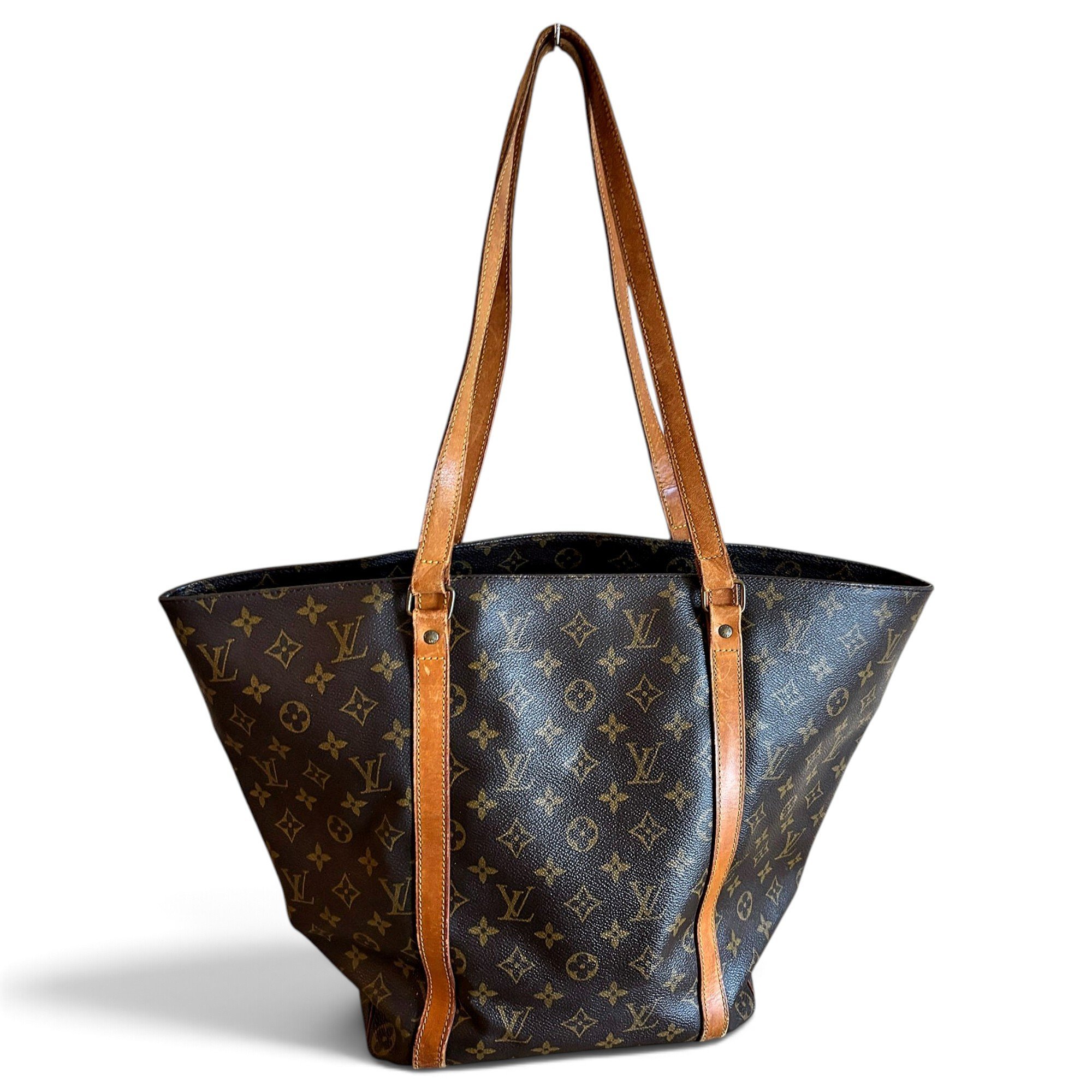 Leather tote