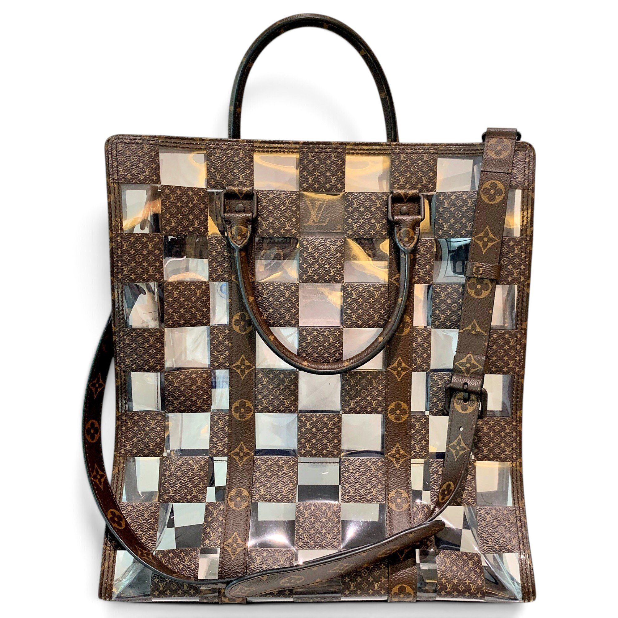 Plat leather handbag
