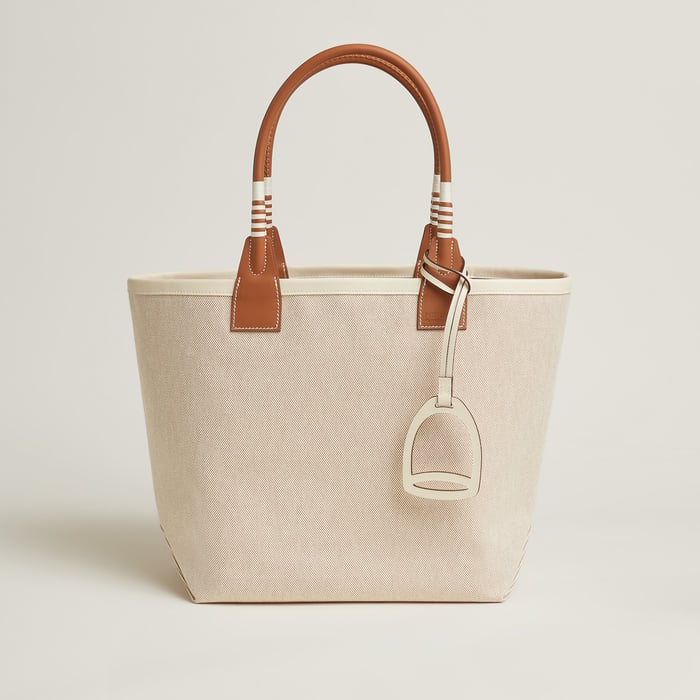 Steeple 28 Bag