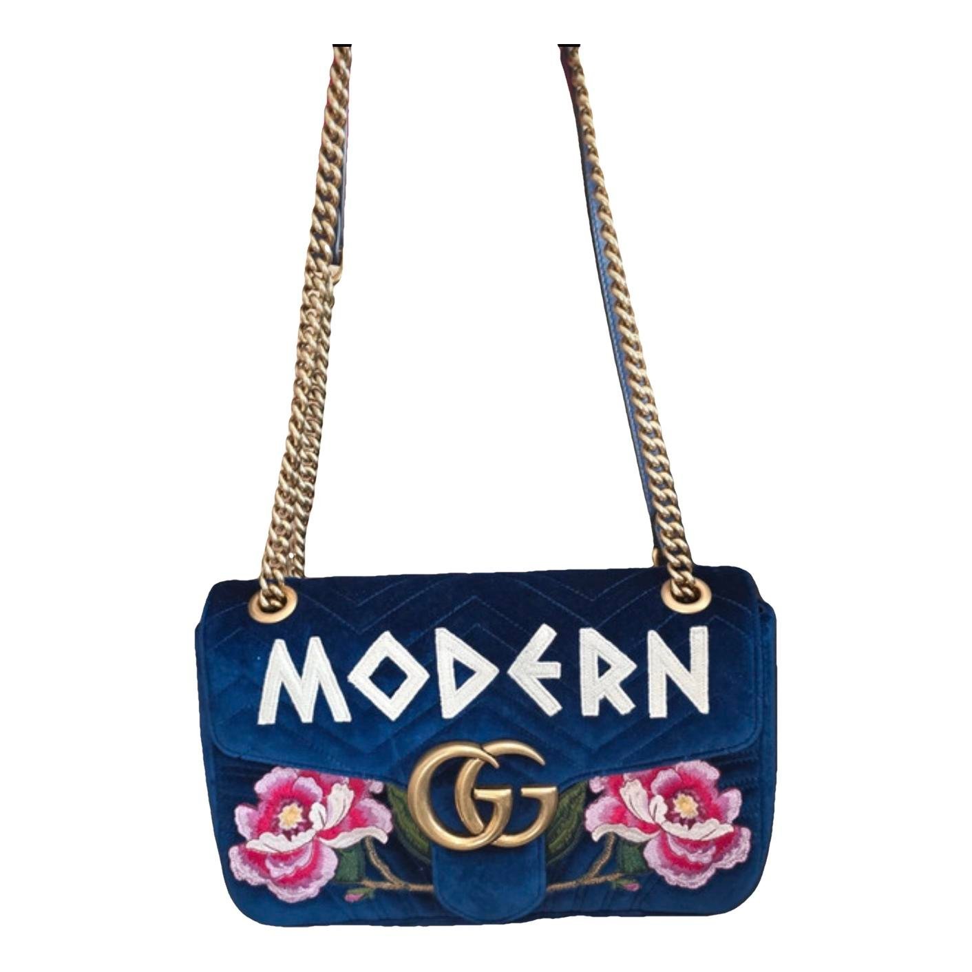 GG Marmont Flap velvet crossbody bag