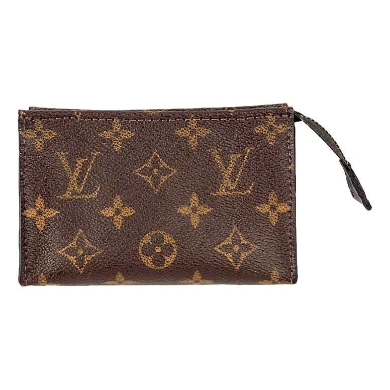 Poche toilette cloth vanity case