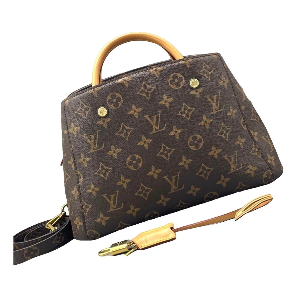 Montaigne leather handbag