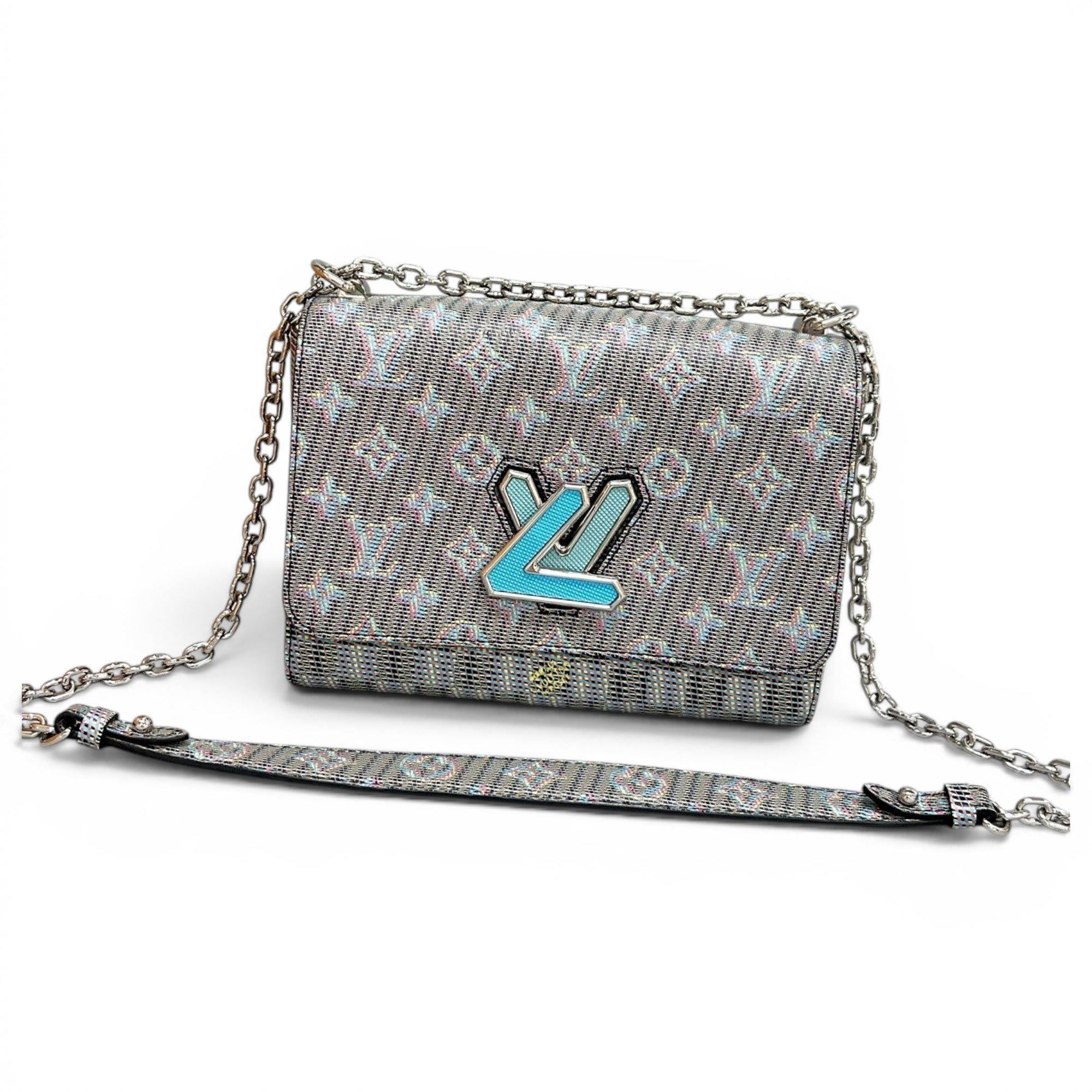 Twist leather handbag