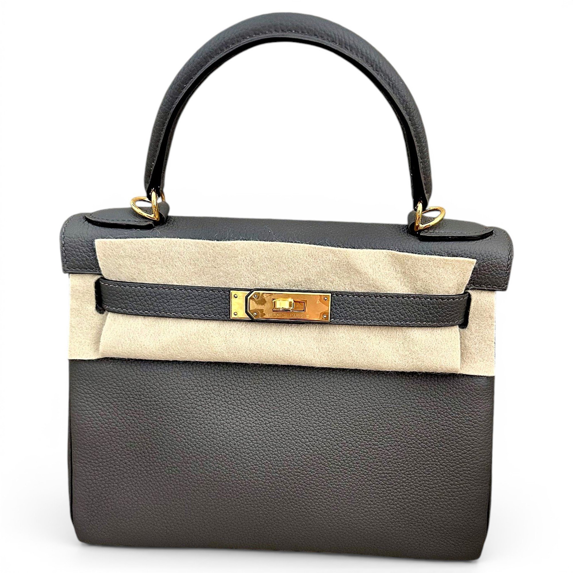 Kelly 28 leather handbag