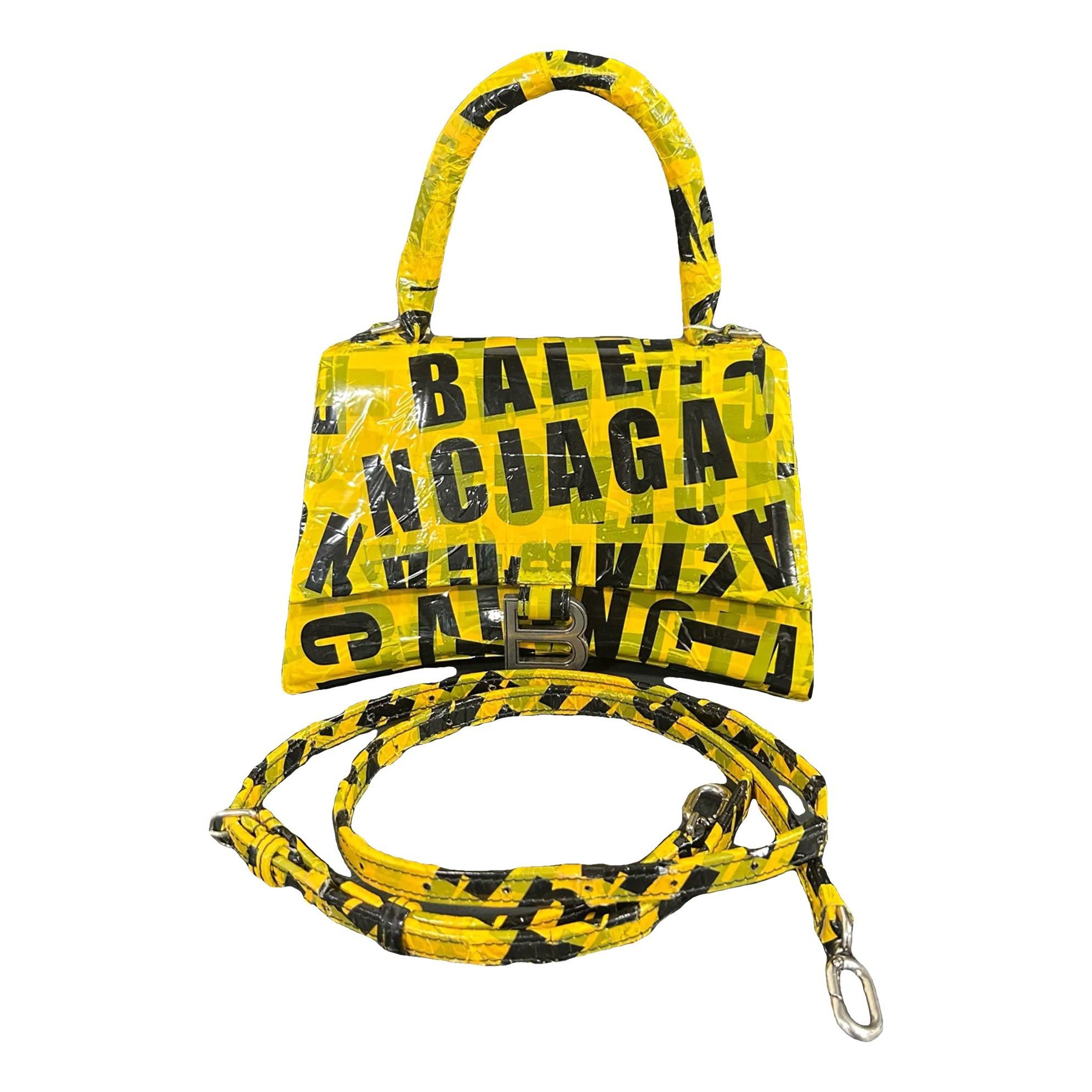 Hourglass handbag