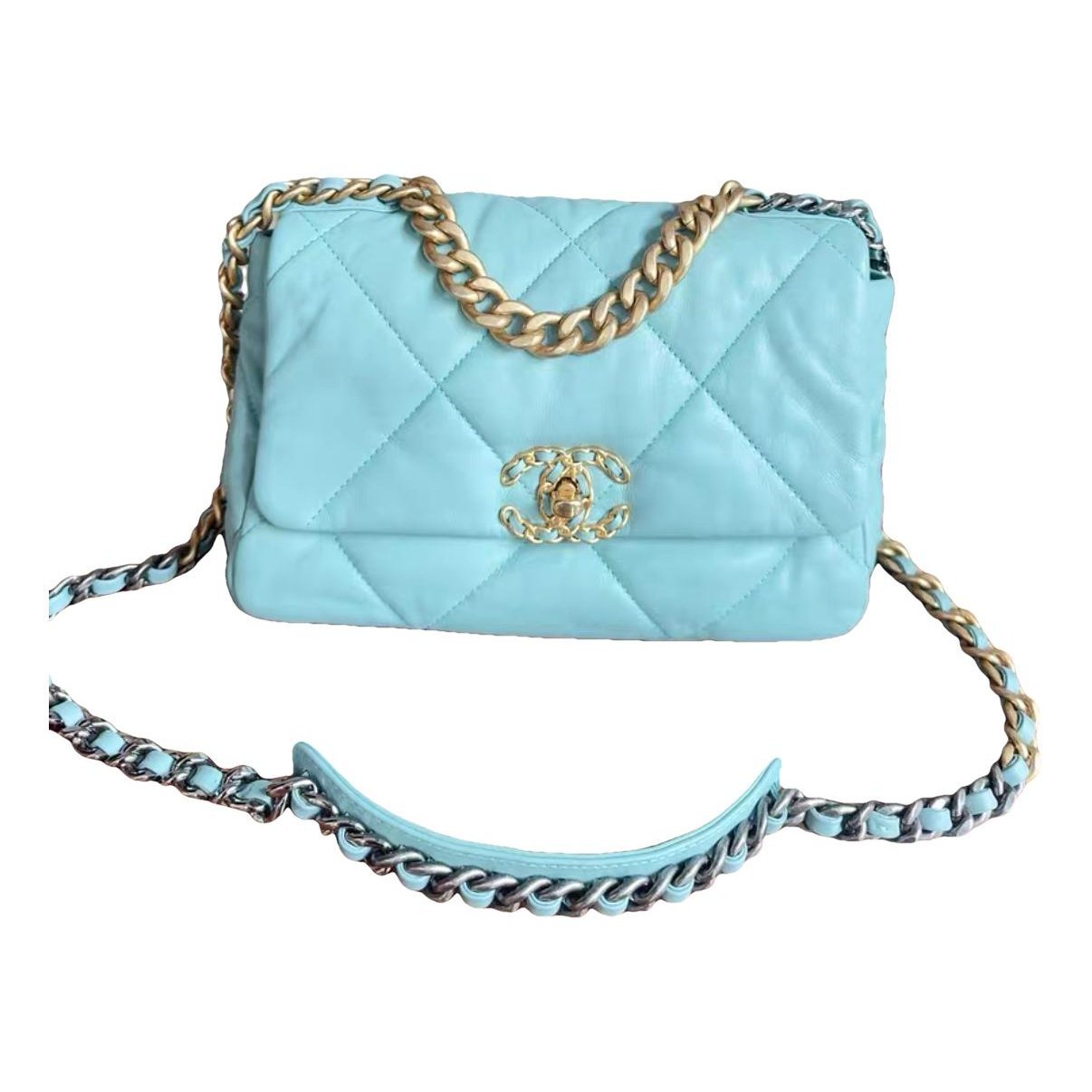 Chanel 19 leather handbag