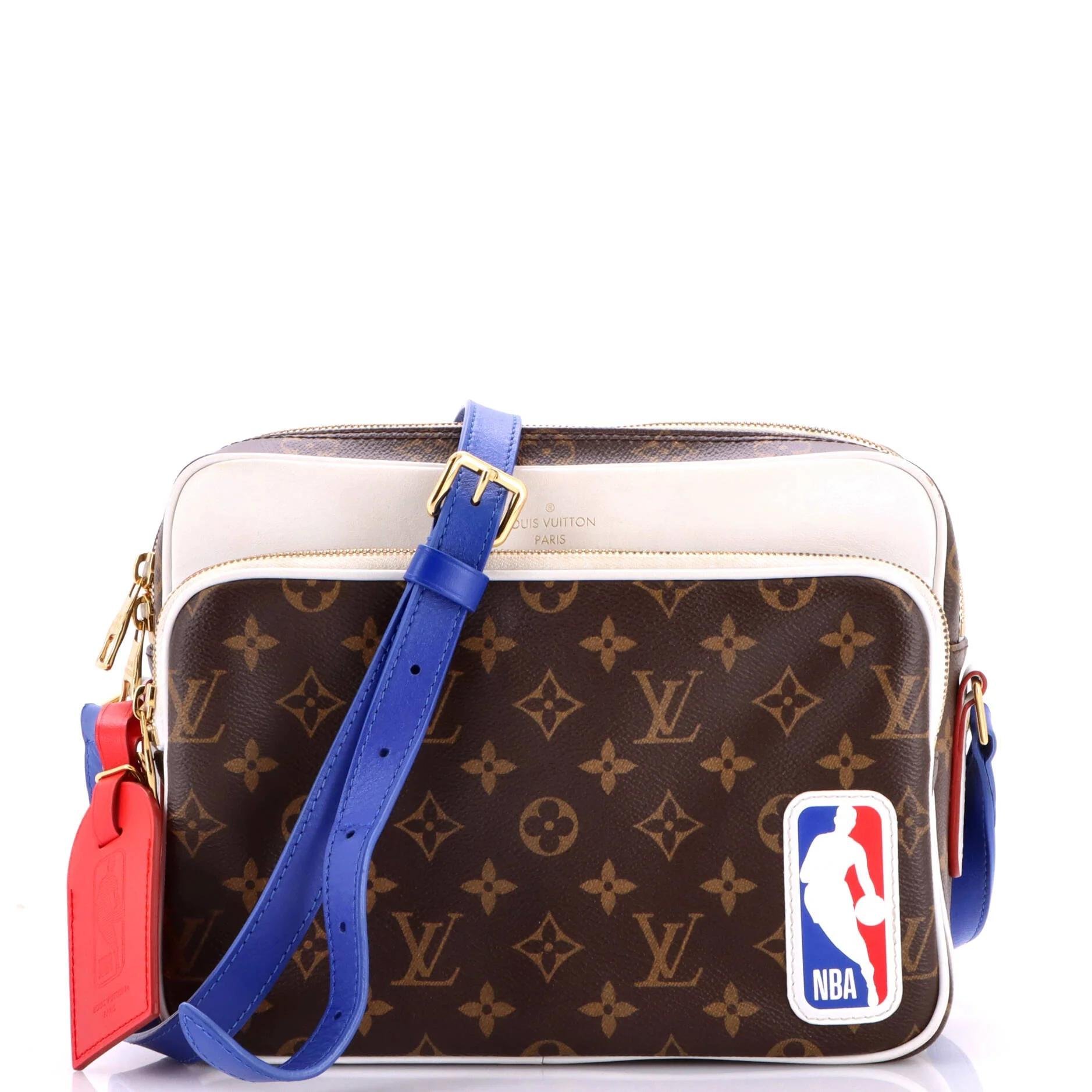 Leather crossbody bag