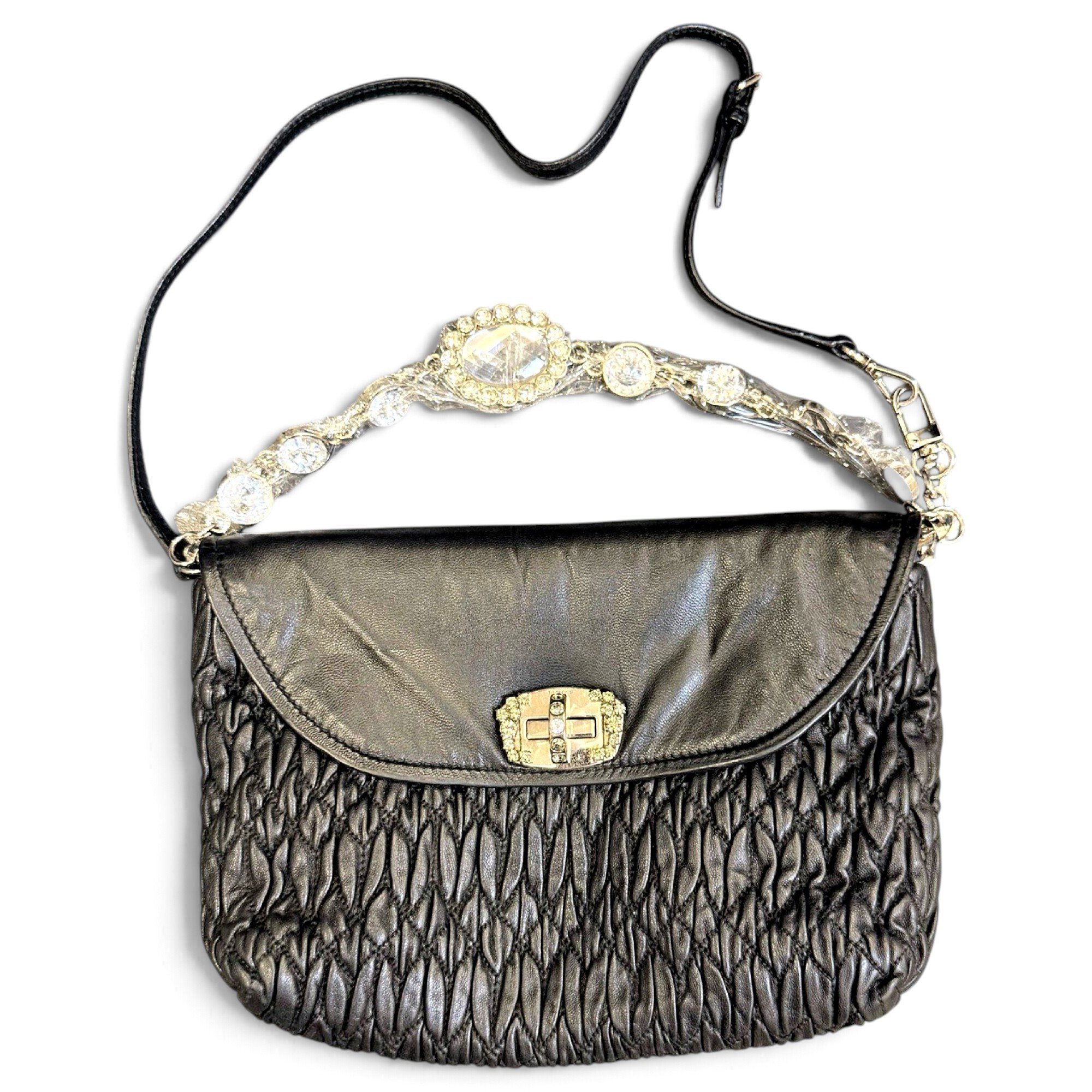 Matelassé leather handbag