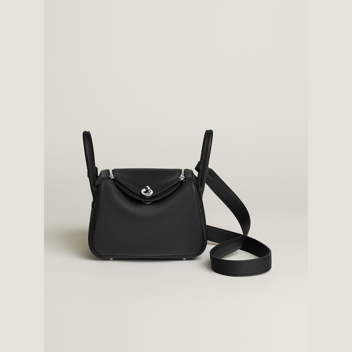 Hermès Hermès bag in Noir, Bleu Tie