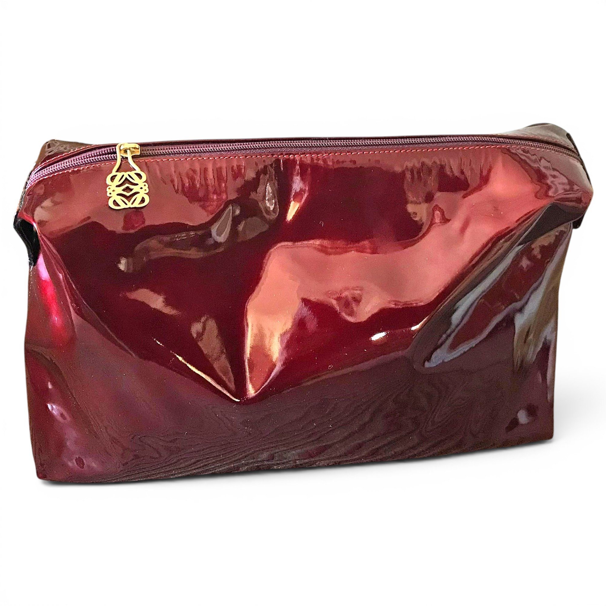 T Pouch patent leather clutch bag