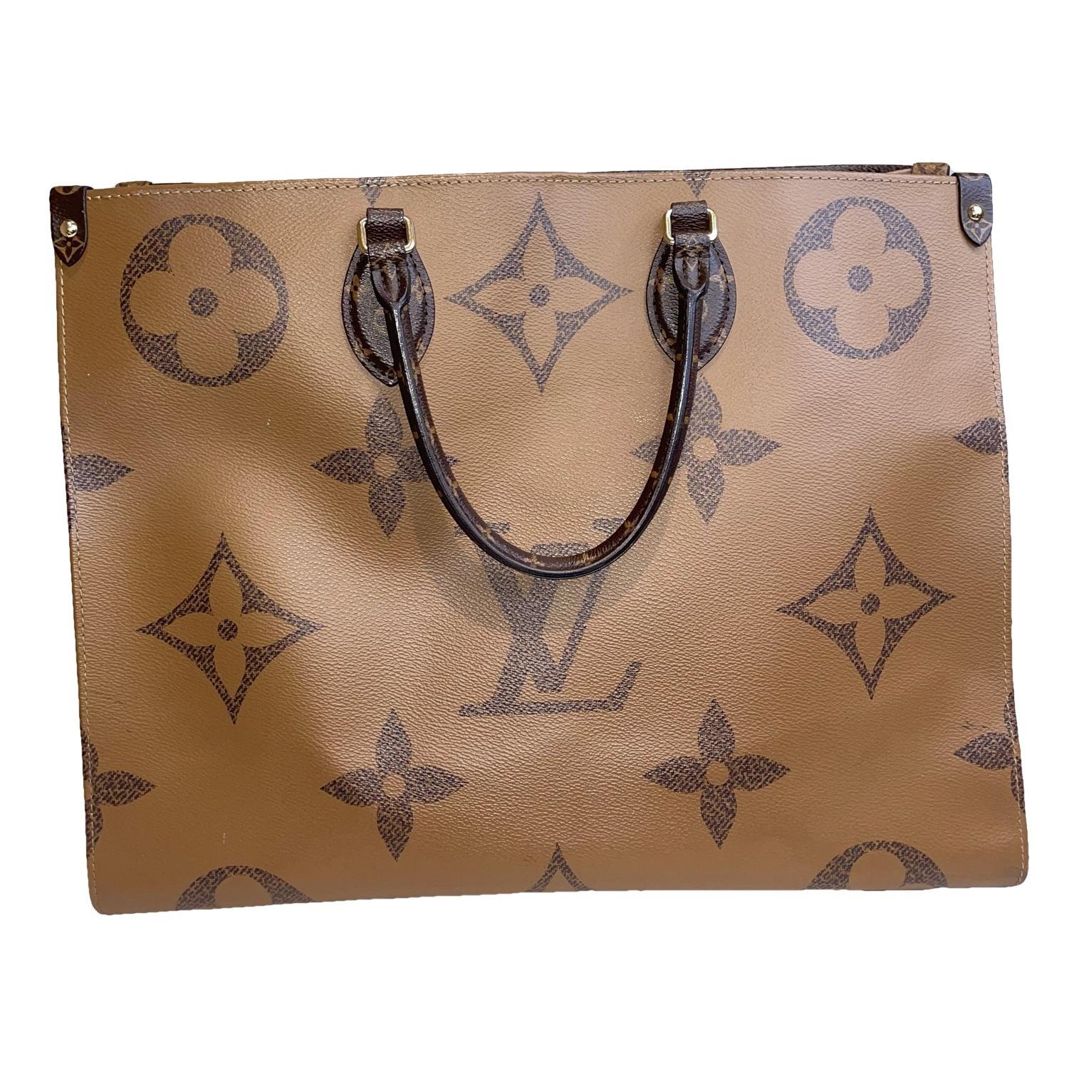 Onthego leather handbag