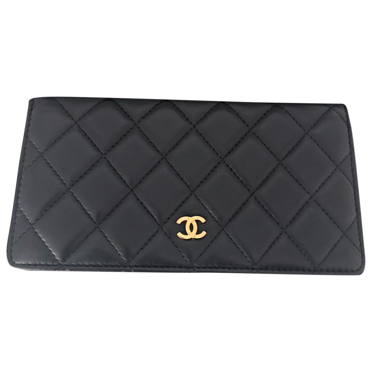 Wallet On Chain Timeless/Classique leather crossbody bag