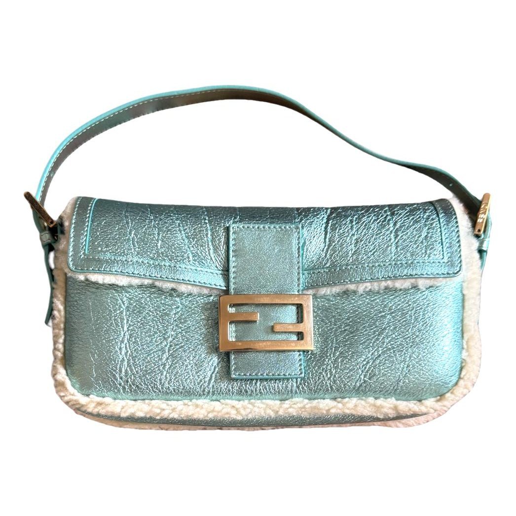 Baguette leather handbag