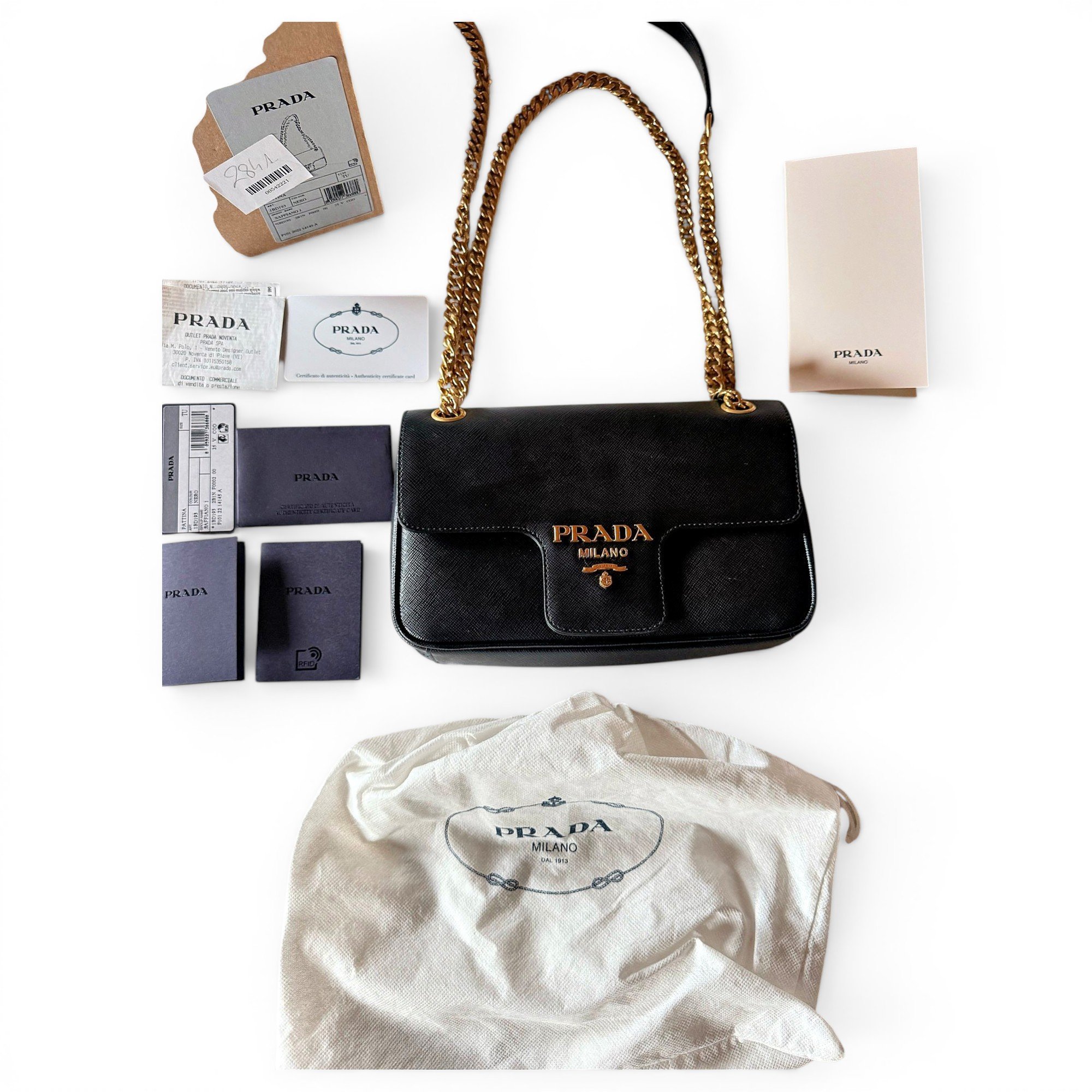 Leather handbag