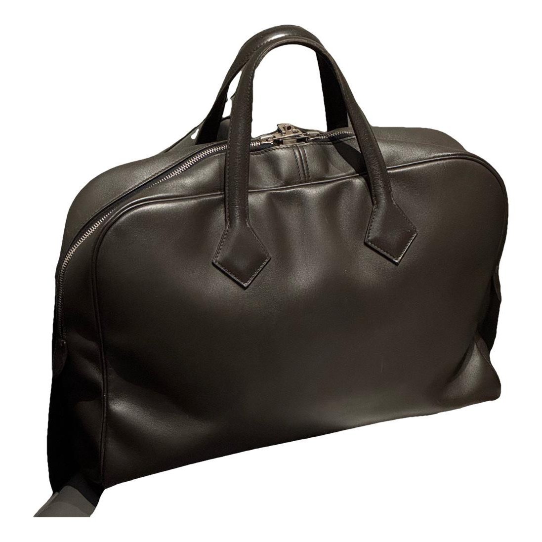Victoria leather handbag