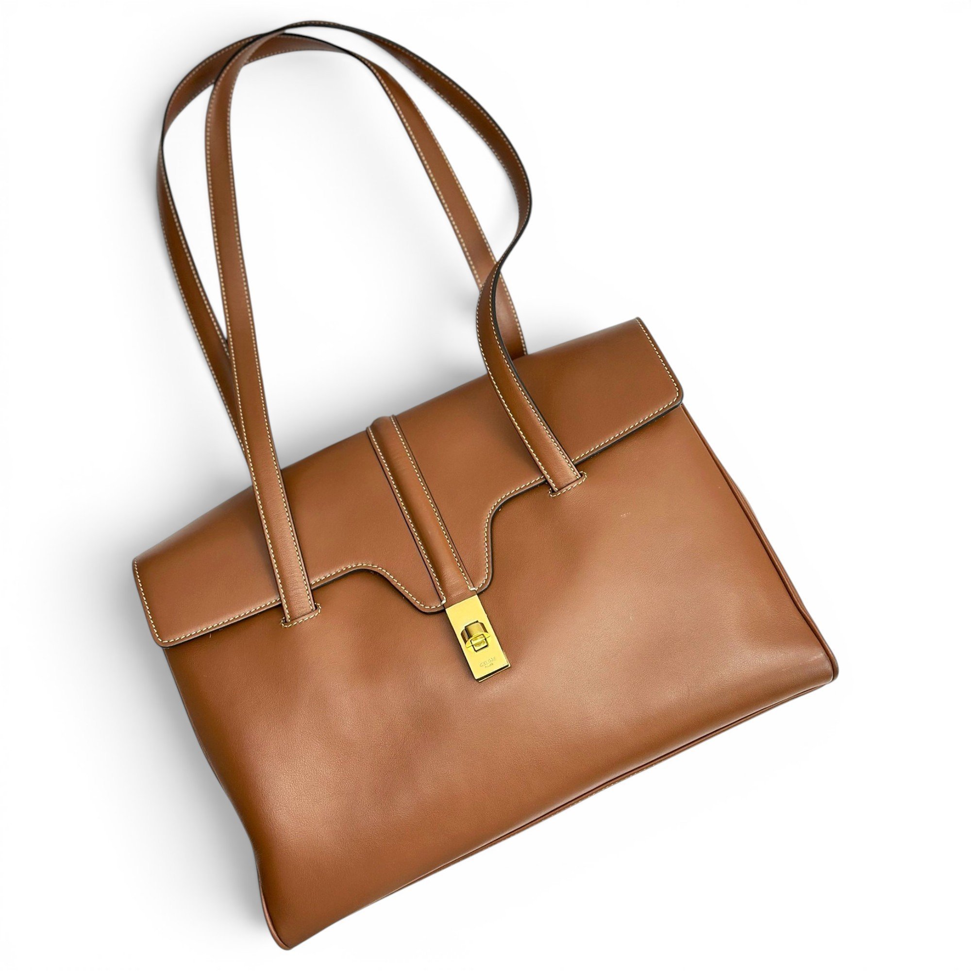 Sac 16 leather handbag