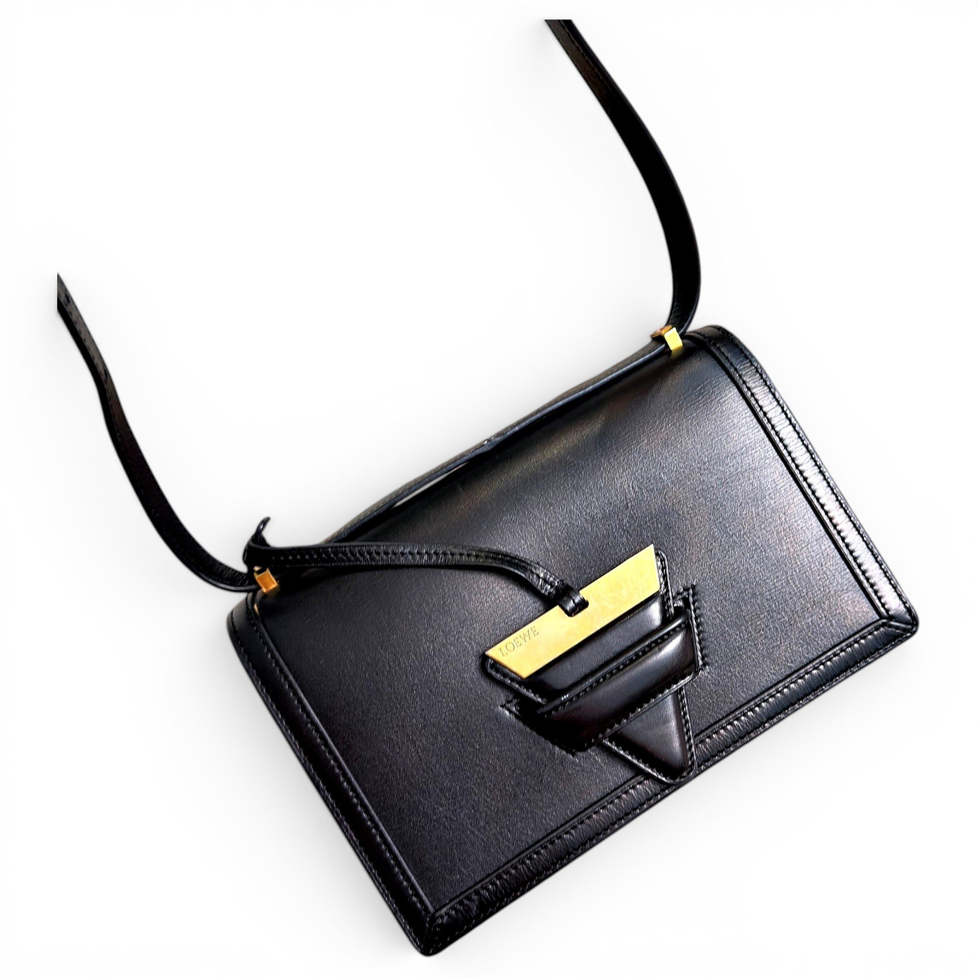 Barcelona leather crossbody bag