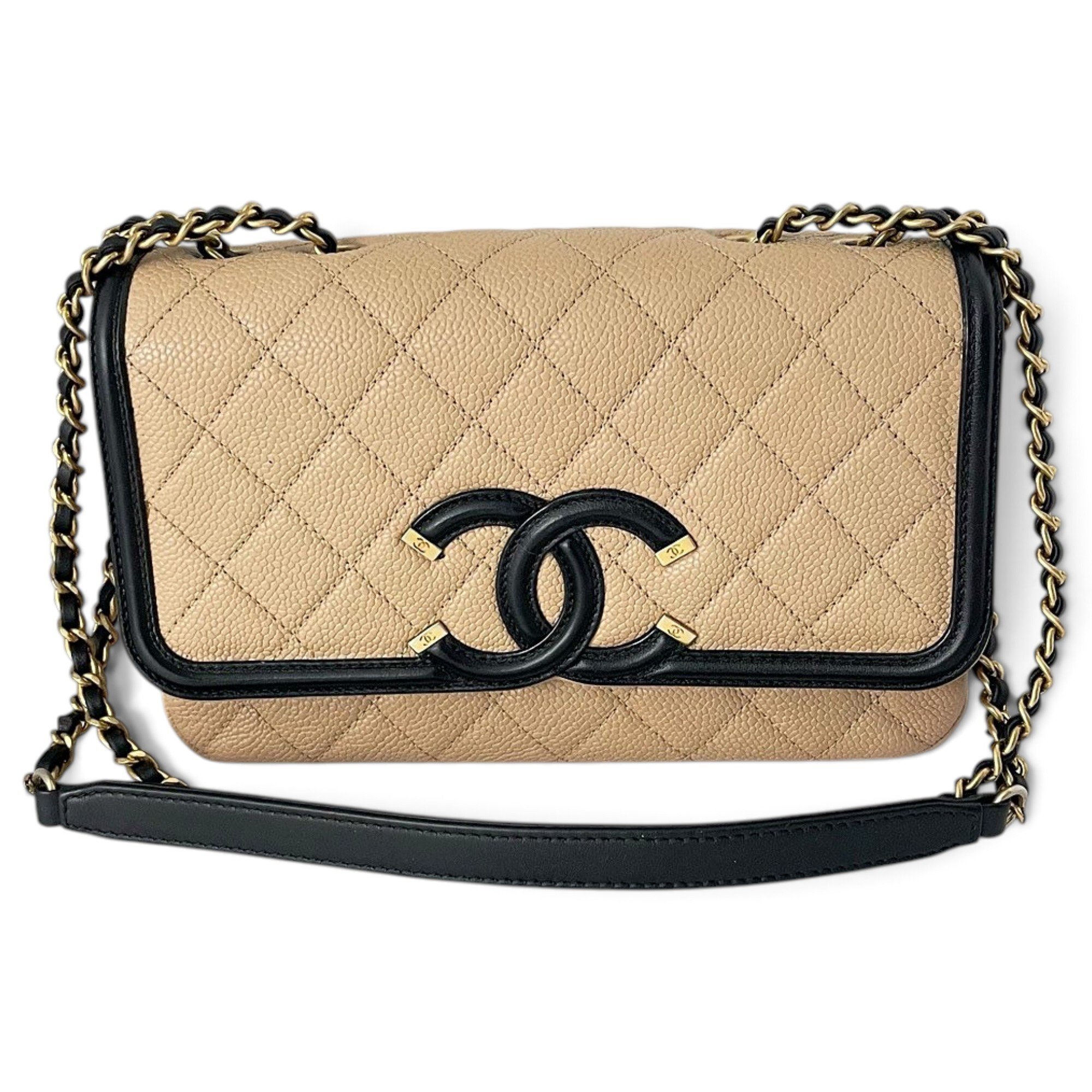 CC Filigree leather crossbody bag