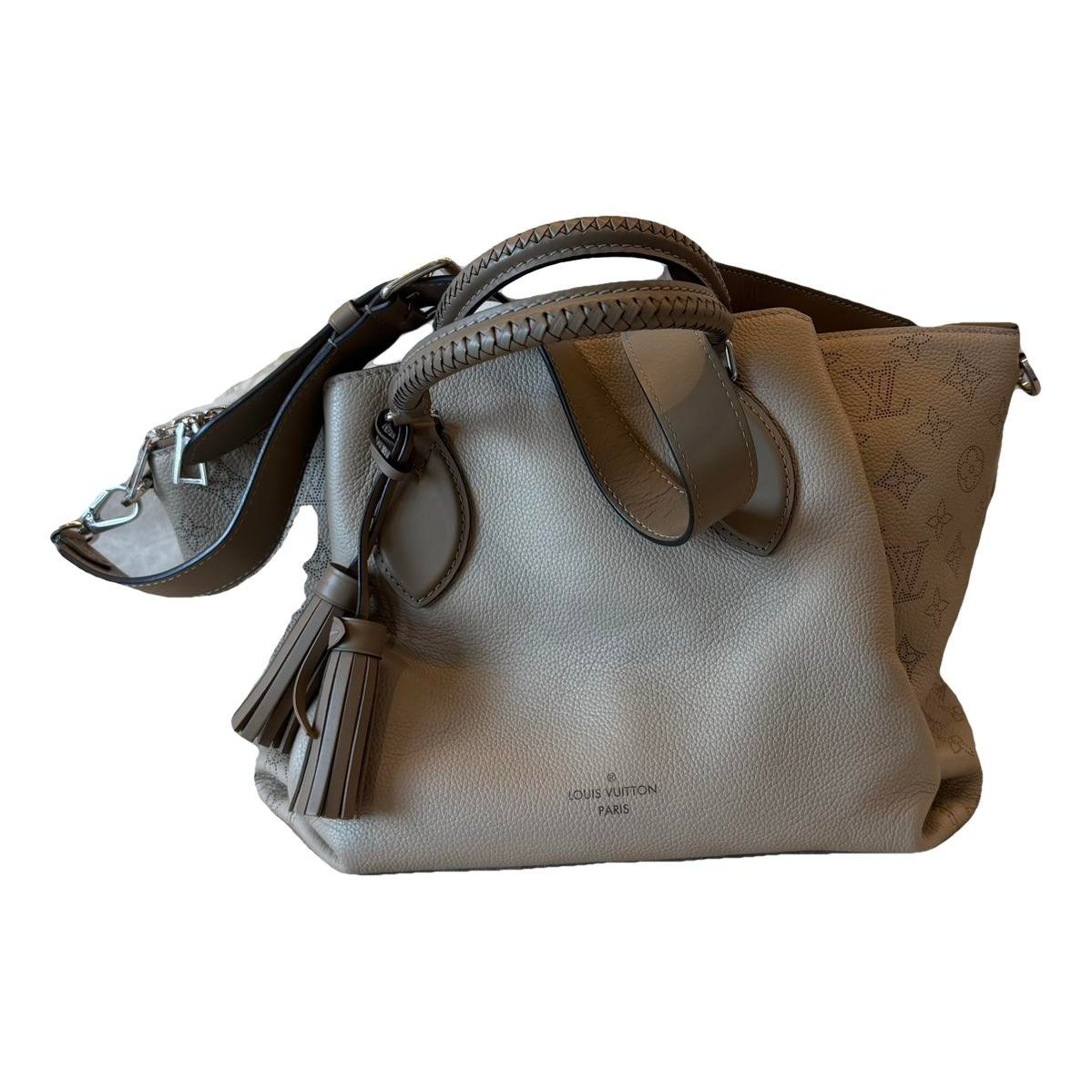 Haumea leather handbag