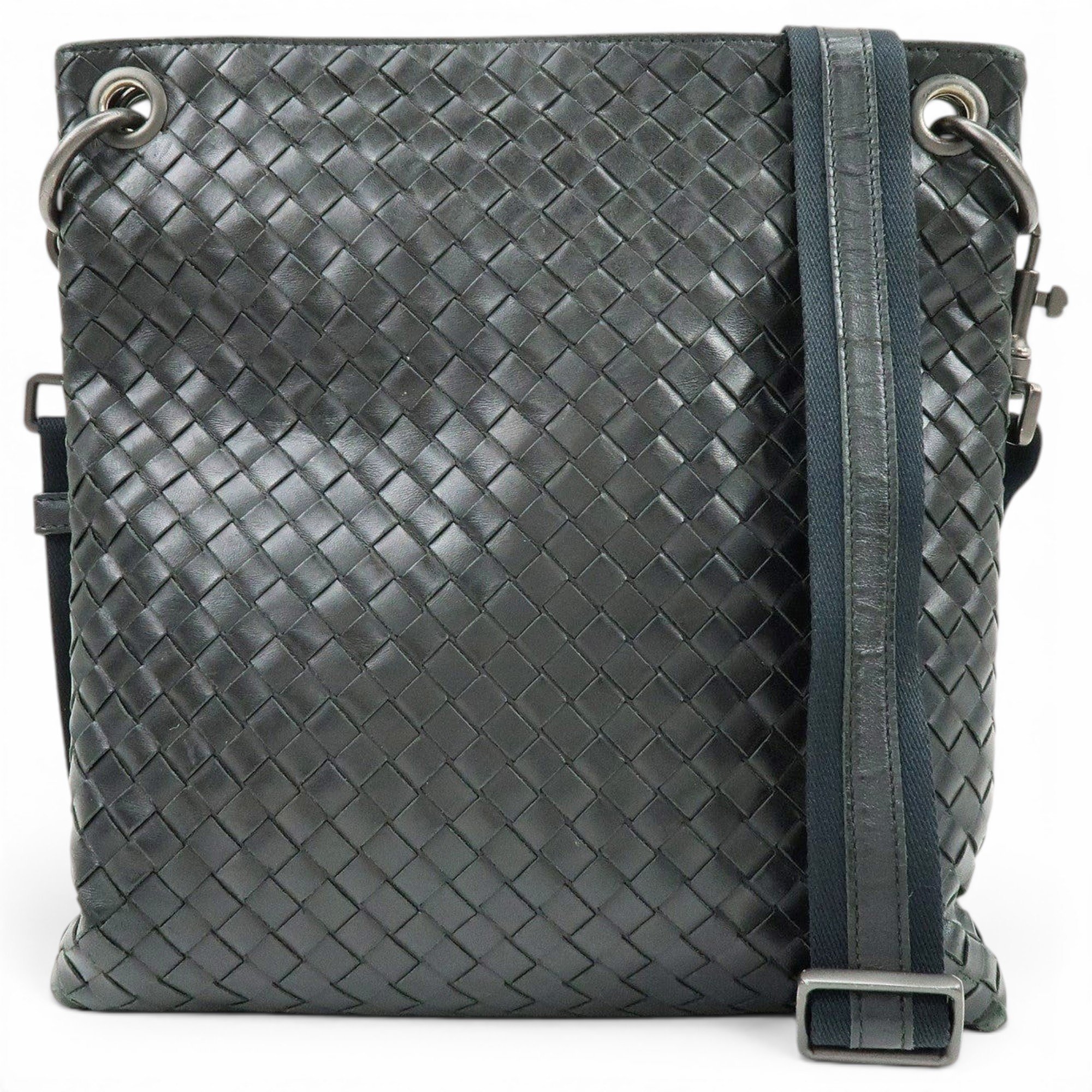 Veneta leather crossbody bag