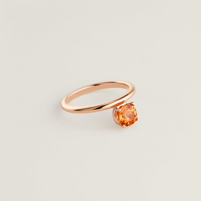 Sans Coloris Hermès Grand Jete Solitaire Engagement Ring, Medium Model