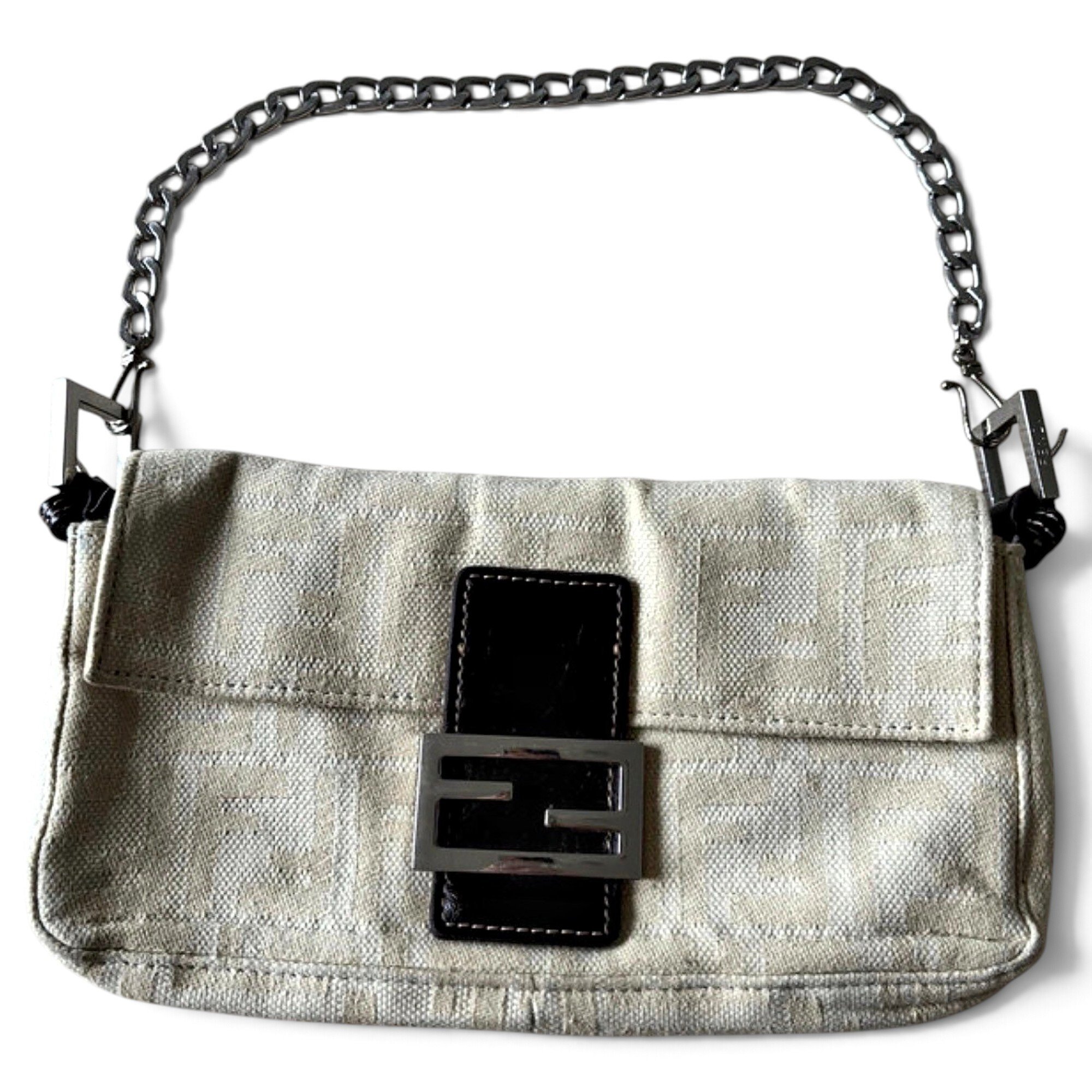 Baguette cloth handbag
