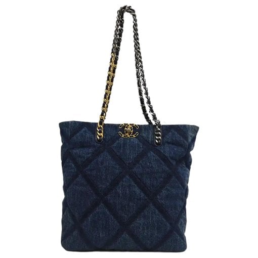 Chanel 19 handbag