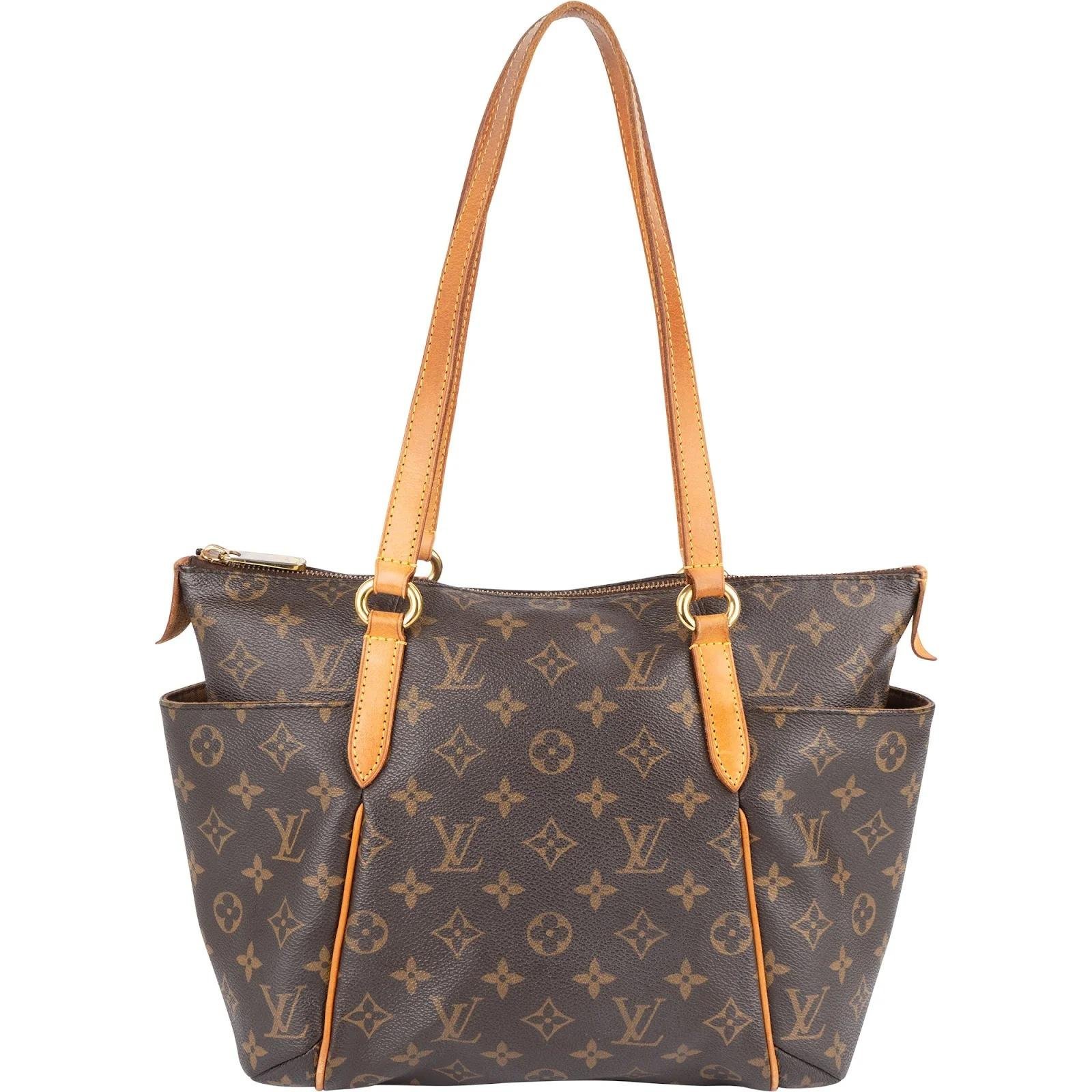 Totally leather handbag