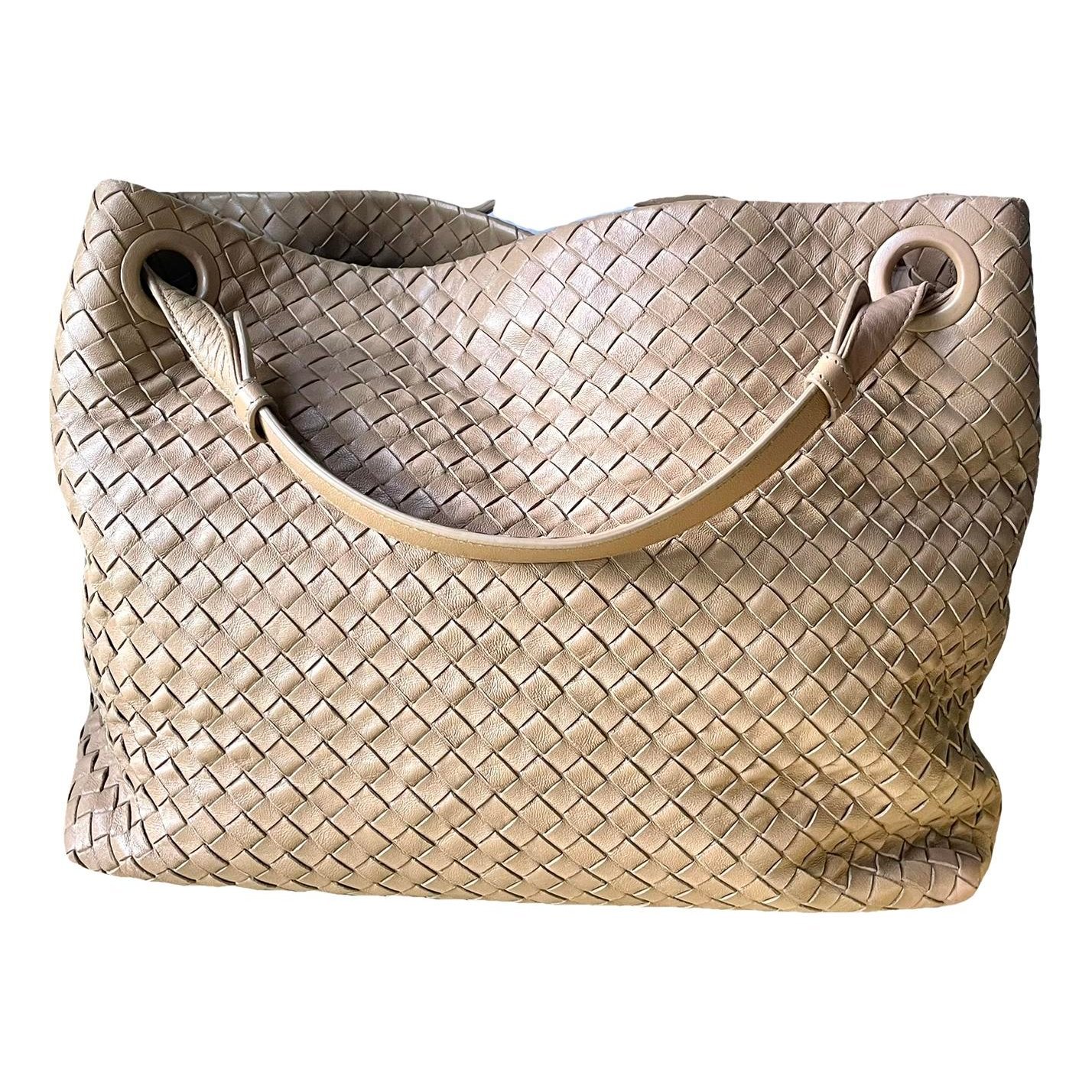 Garda leather handbag
