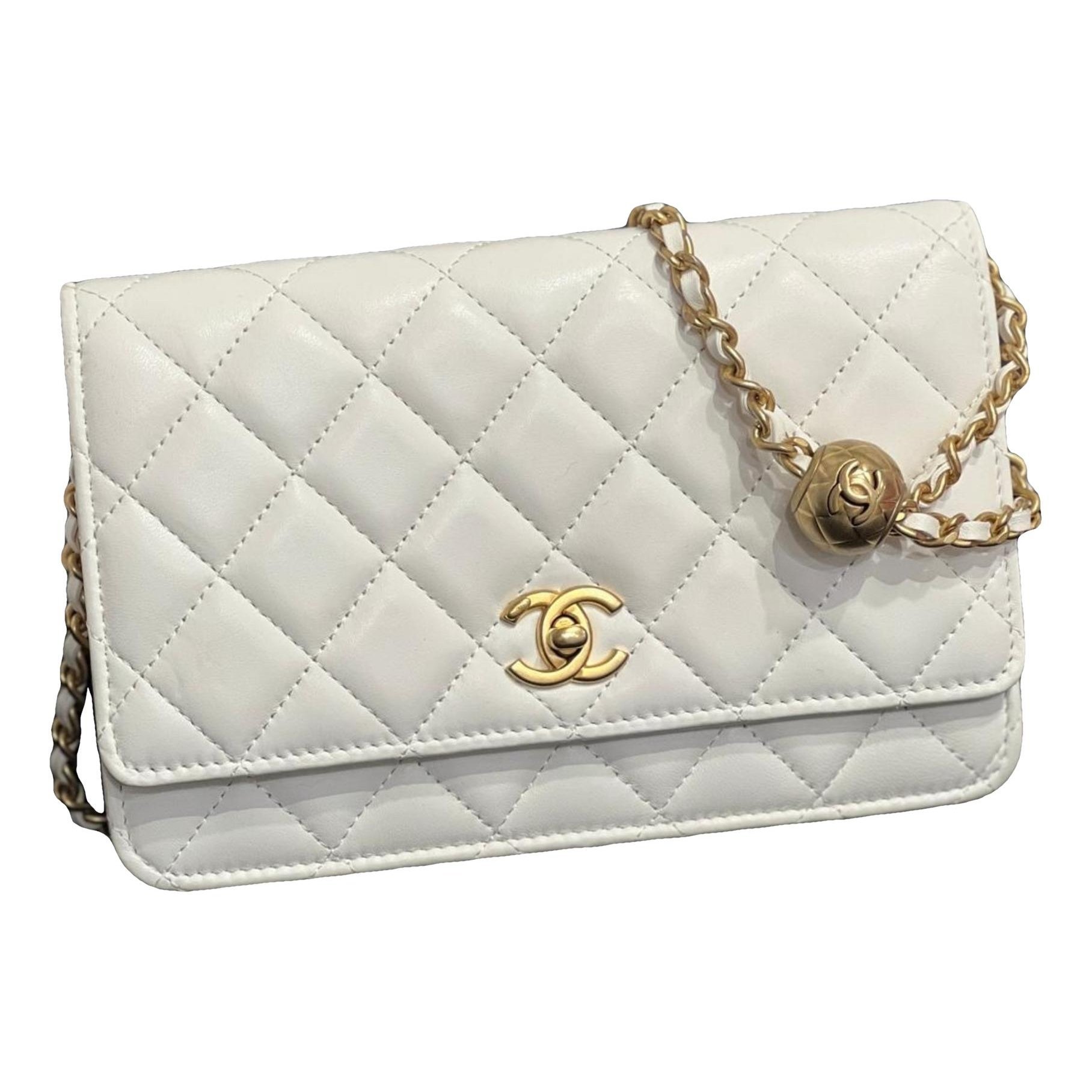 Wallet On Chain Timeless/Classique leather crossbody bag