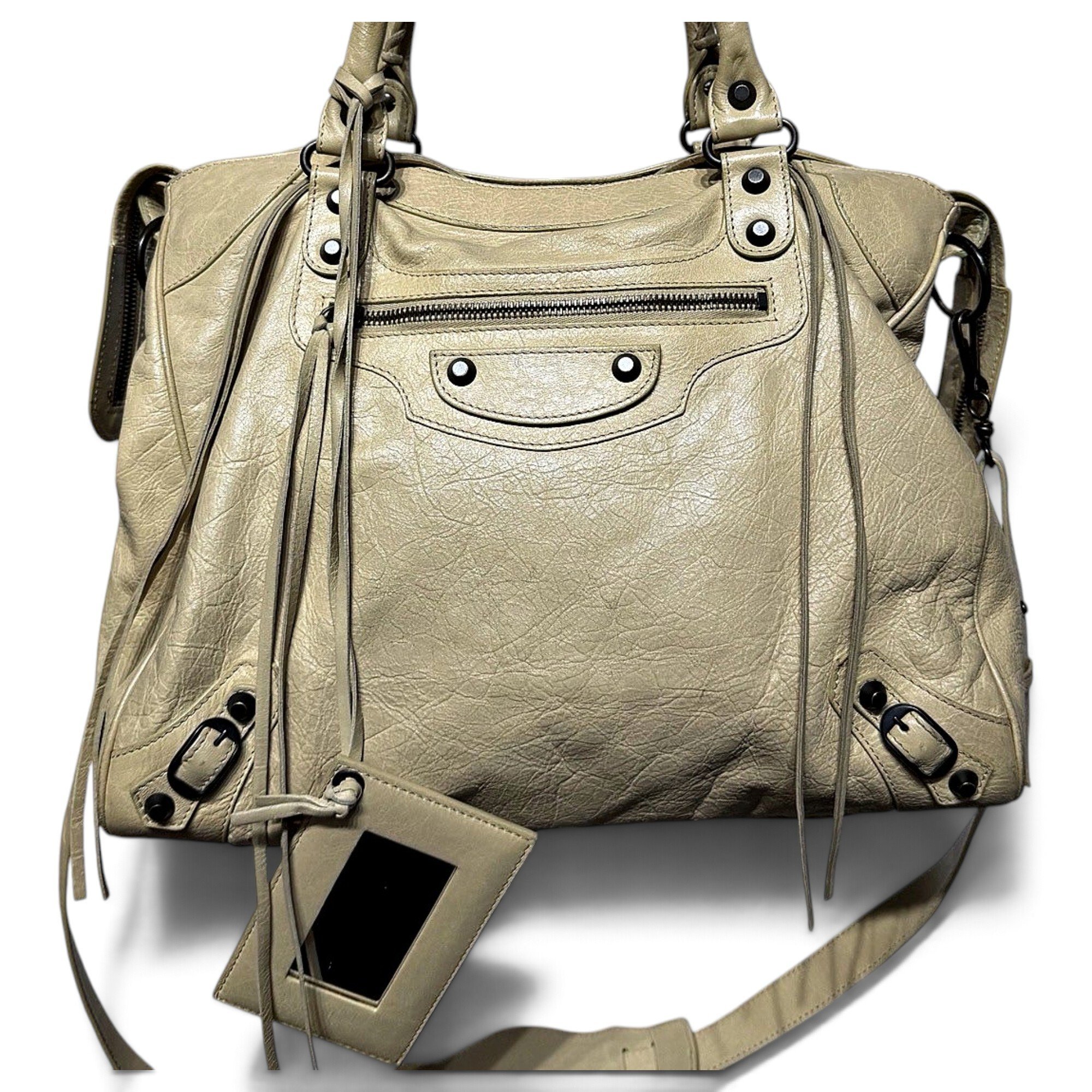 City leather handbag