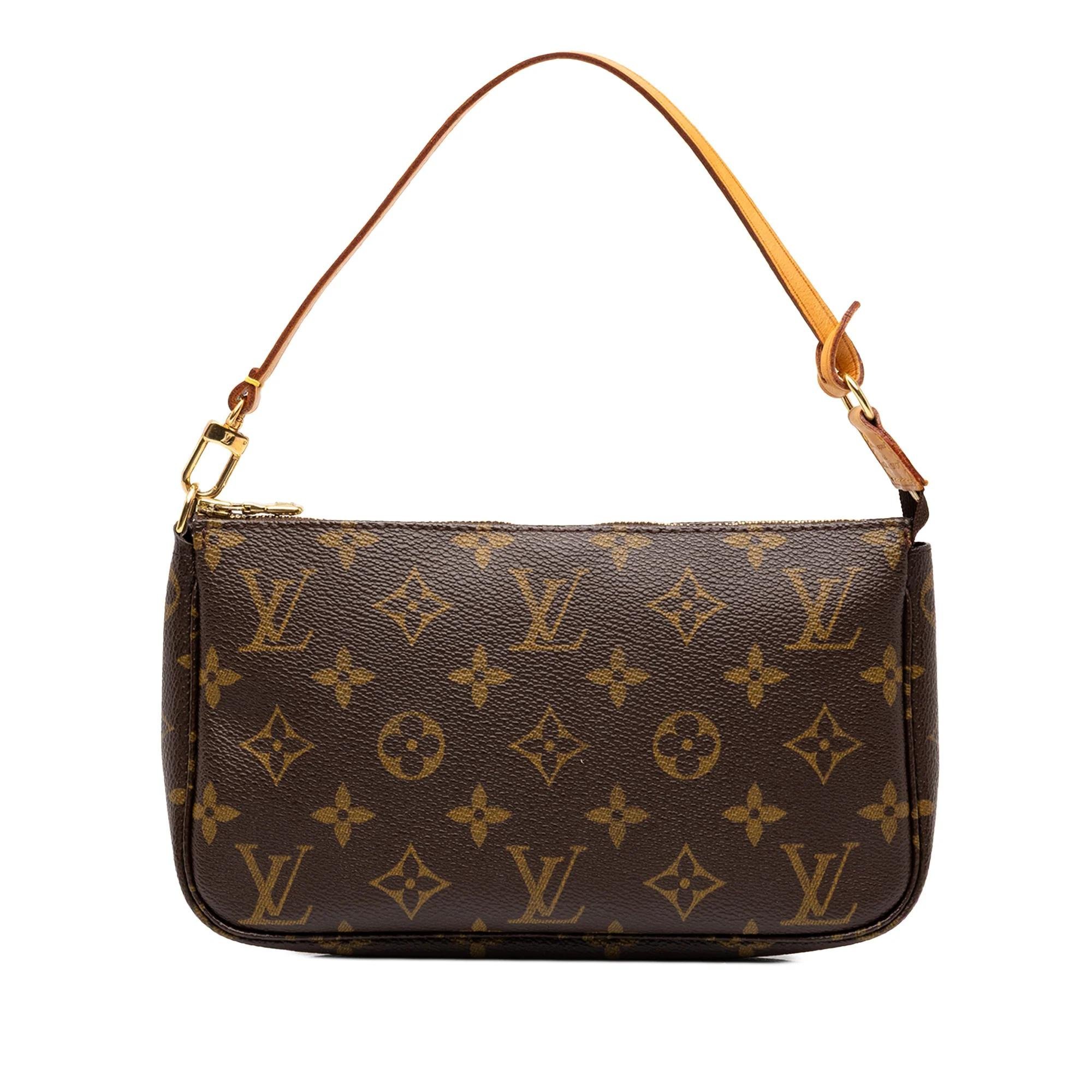 Pochette Accessoire leather handbag
