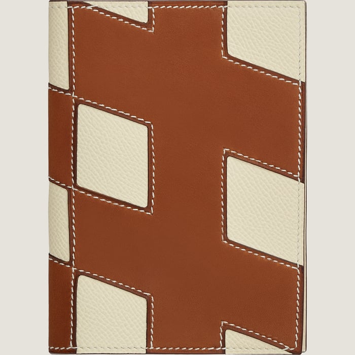 H-tag Passport Holder
