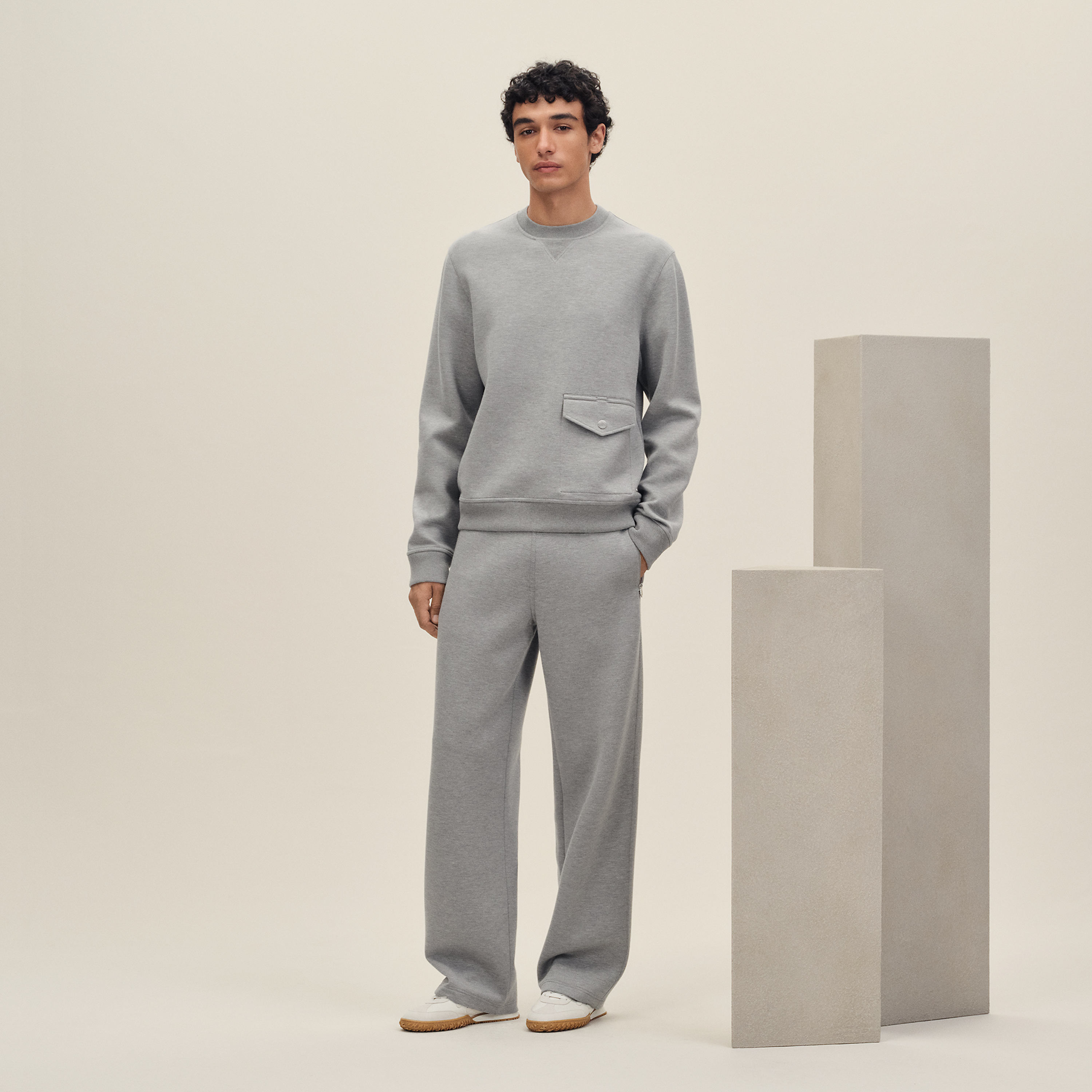 Voyage capsule crewneck sweater