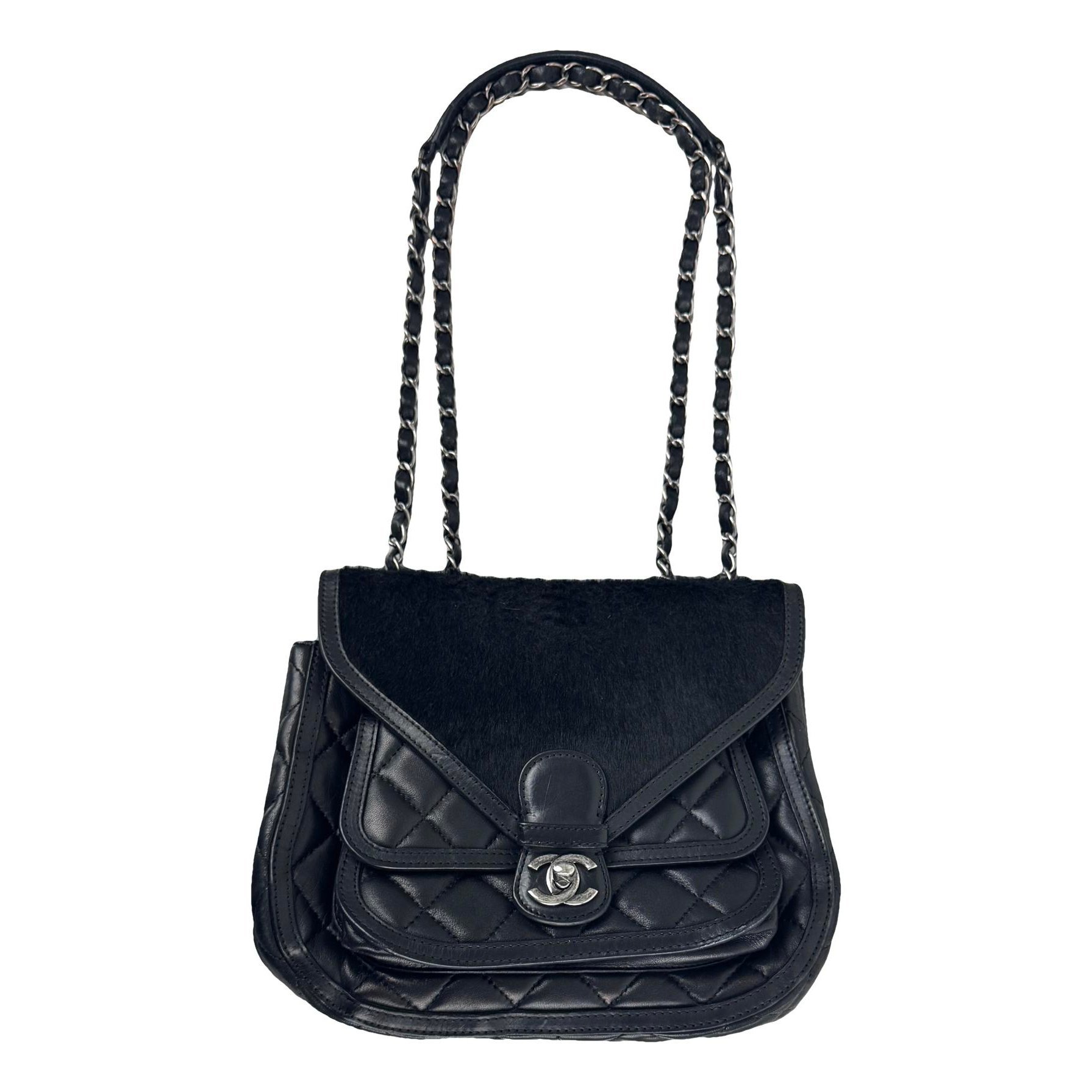 Timeless/Classique leather crossbody bag