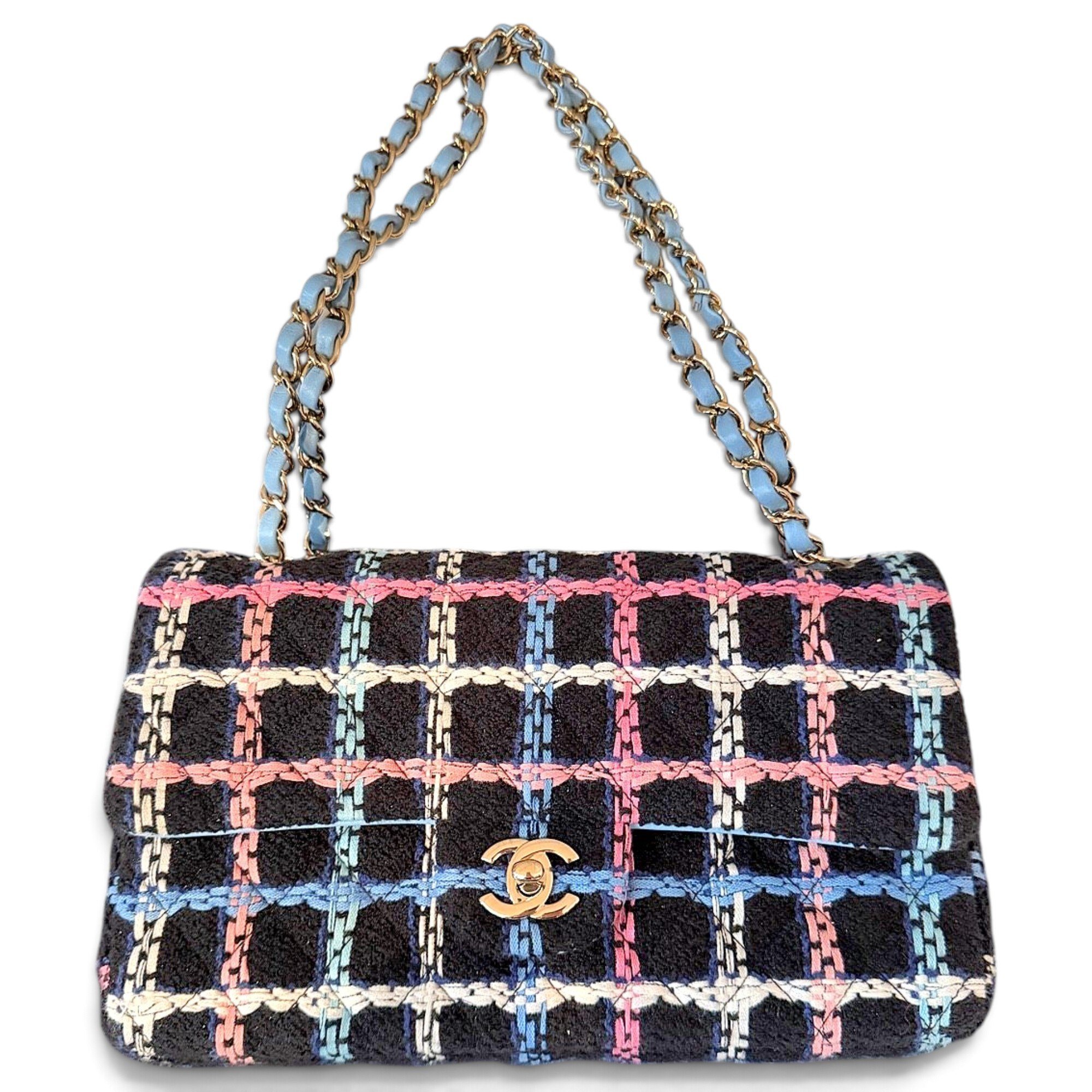 Chanel Timeless/Classique tweed handbag