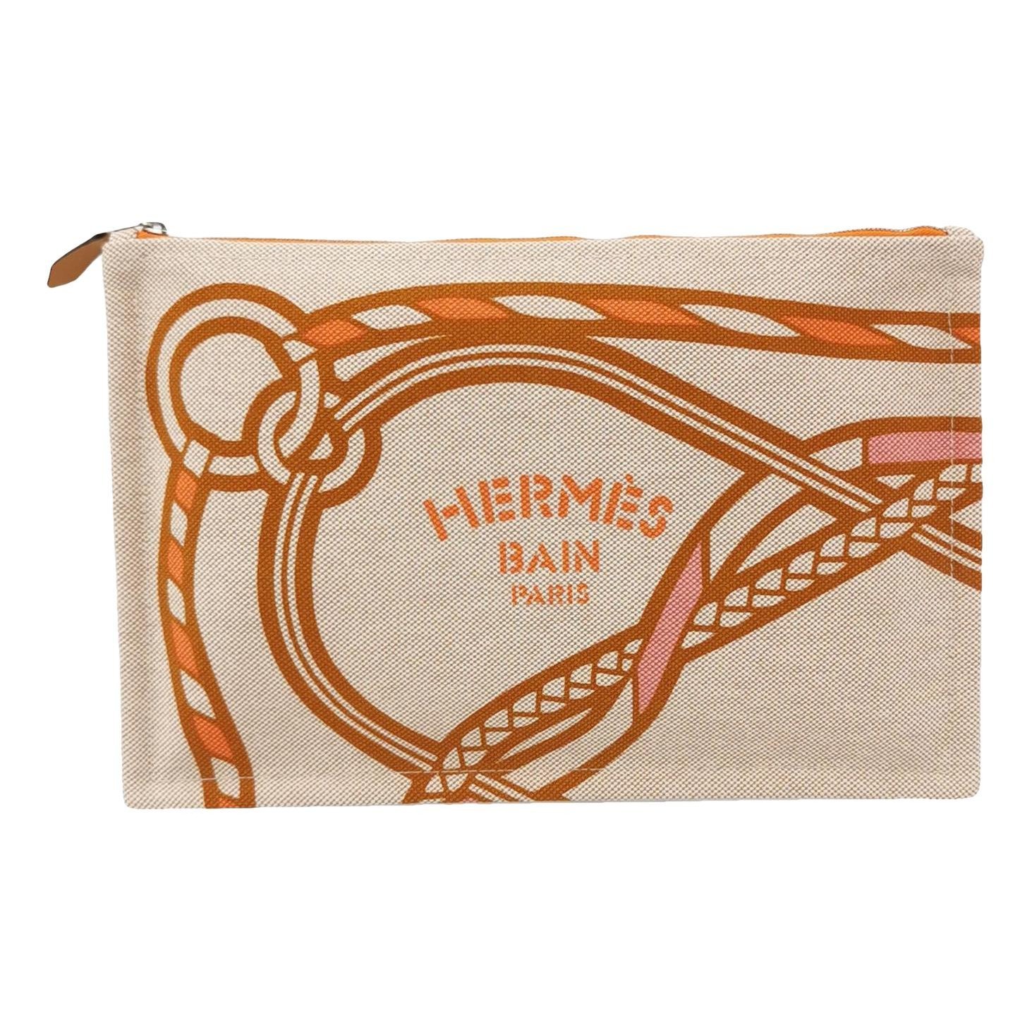 Cloth clutch bag